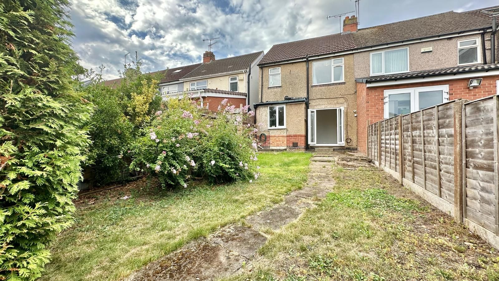 3 bedroom end terraced house For Sale in Coventry - Photograph 15.