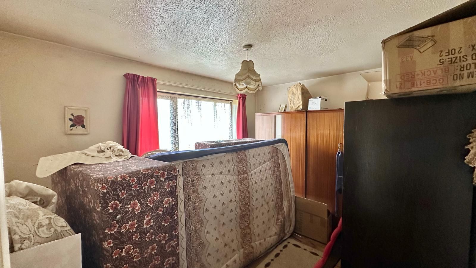 3 bedroom semi-detached house For Sale in Bedworth - Photograph 11.
