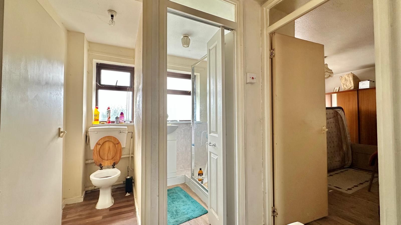 3 bedroom semi-detached house For Sale in Bedworth - Photograph 13.