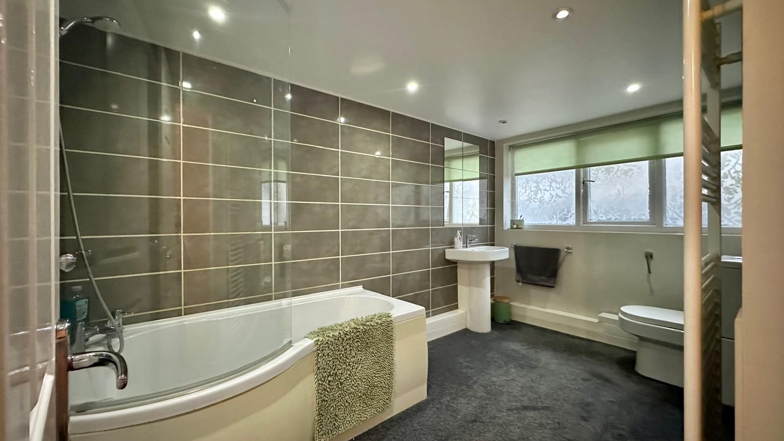 4 bedroom end terraced house For Sale in Coventry - Photograph 12.