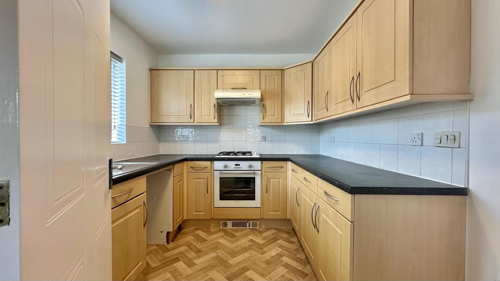 3 bedroom end terraced house For Sale in Coventry - Photograph 11.