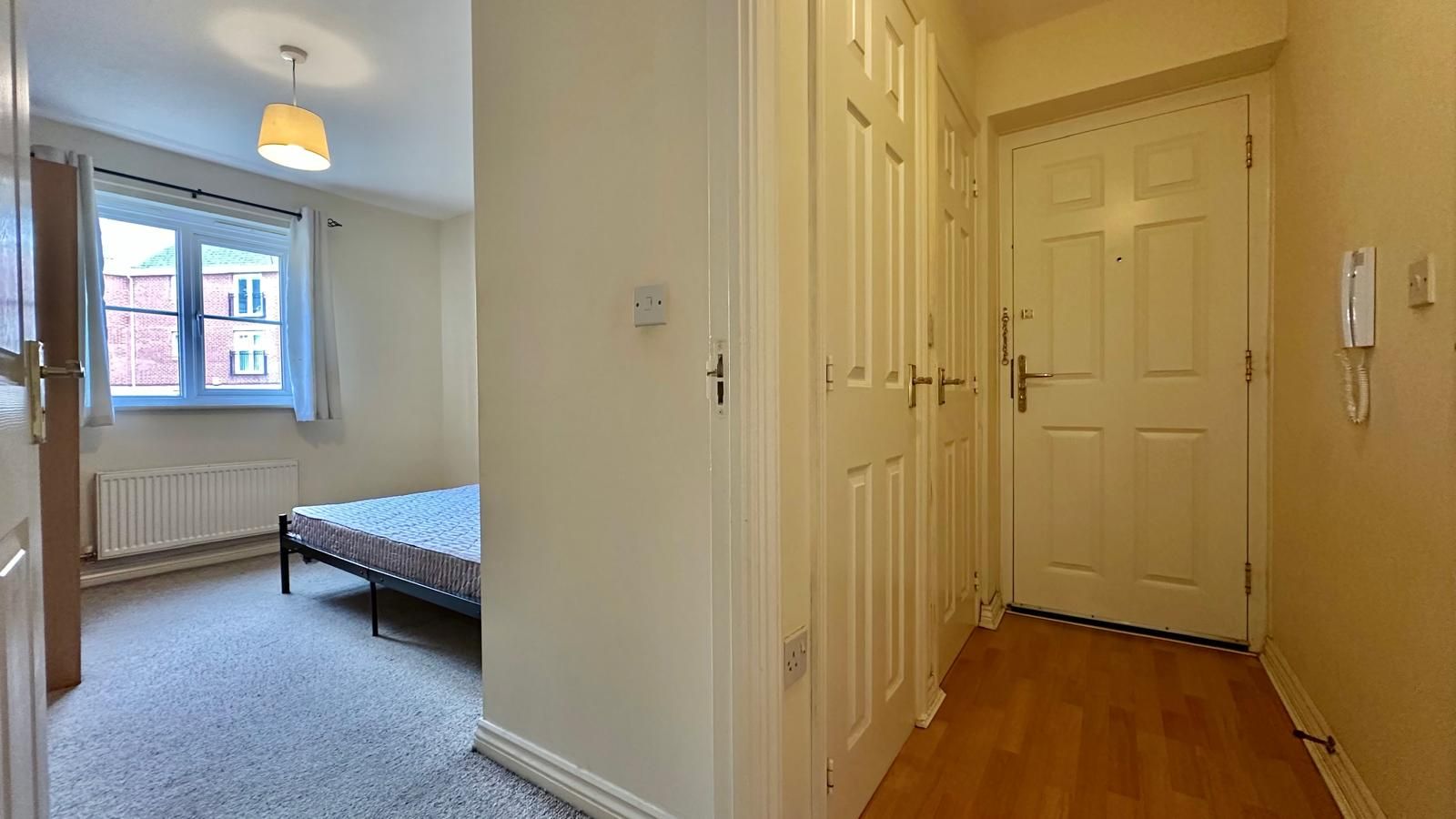 2 bedroom apartment flat/apartment For Sale in Coventry - Photograph 9.