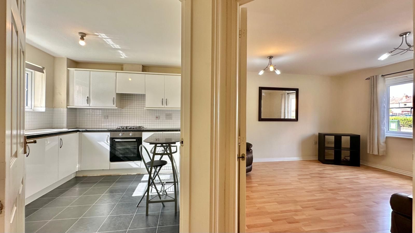 2 bedroom apartment flat/apartment For Sale in Coventry - Photograph 6.