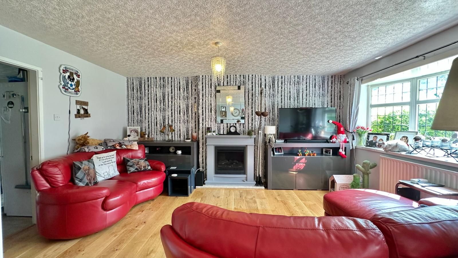 3 bedroom mid terraced house For Sale in Coventry - Photograph 7.