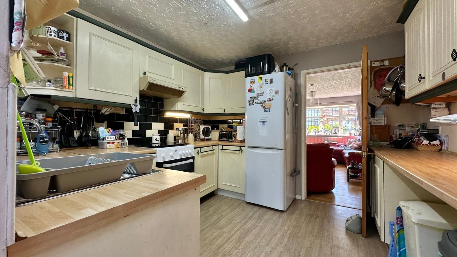 3 bedroom mid terraced house For Sale in Coventry - Photograph 11.