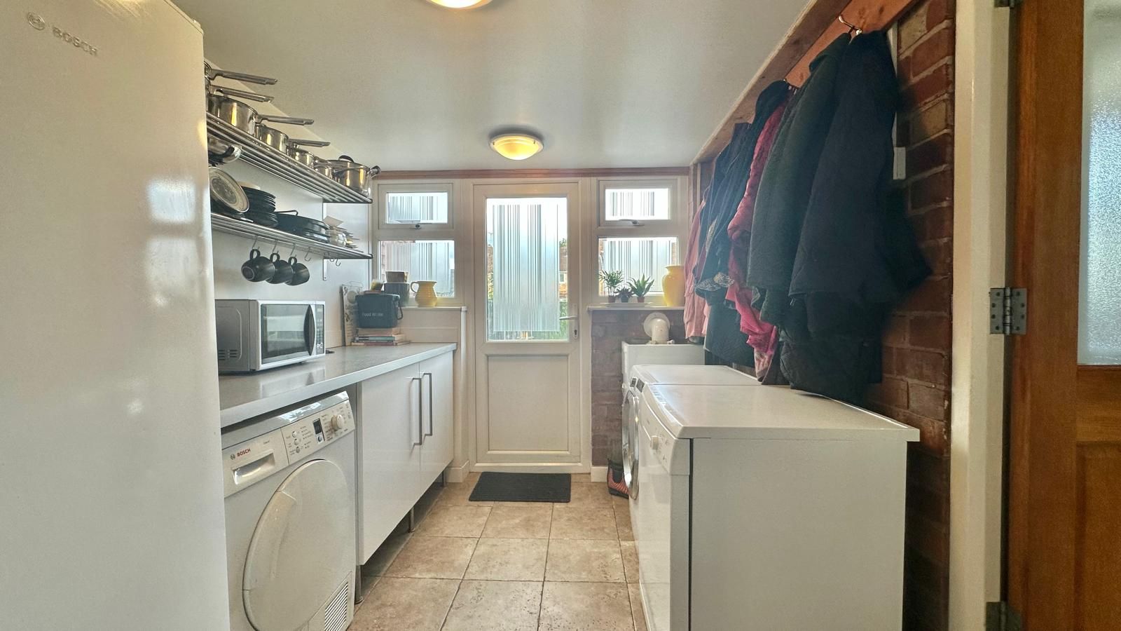 3 bedroom semi-detached house For Sale in Coventry - Photograph 11.