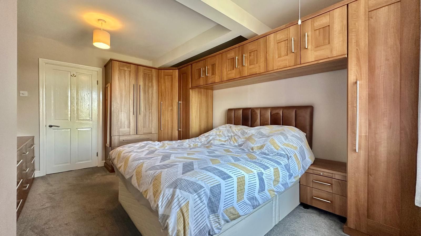 3 bedroom semi-detached house For Sale in Coventry - Photograph 14.