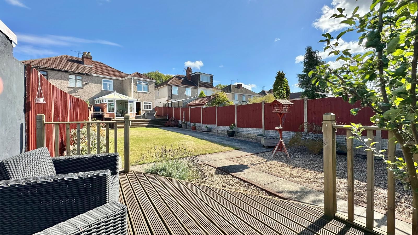 3 bedroom semi-detached house For Sale in Coventry - Photograph 25.