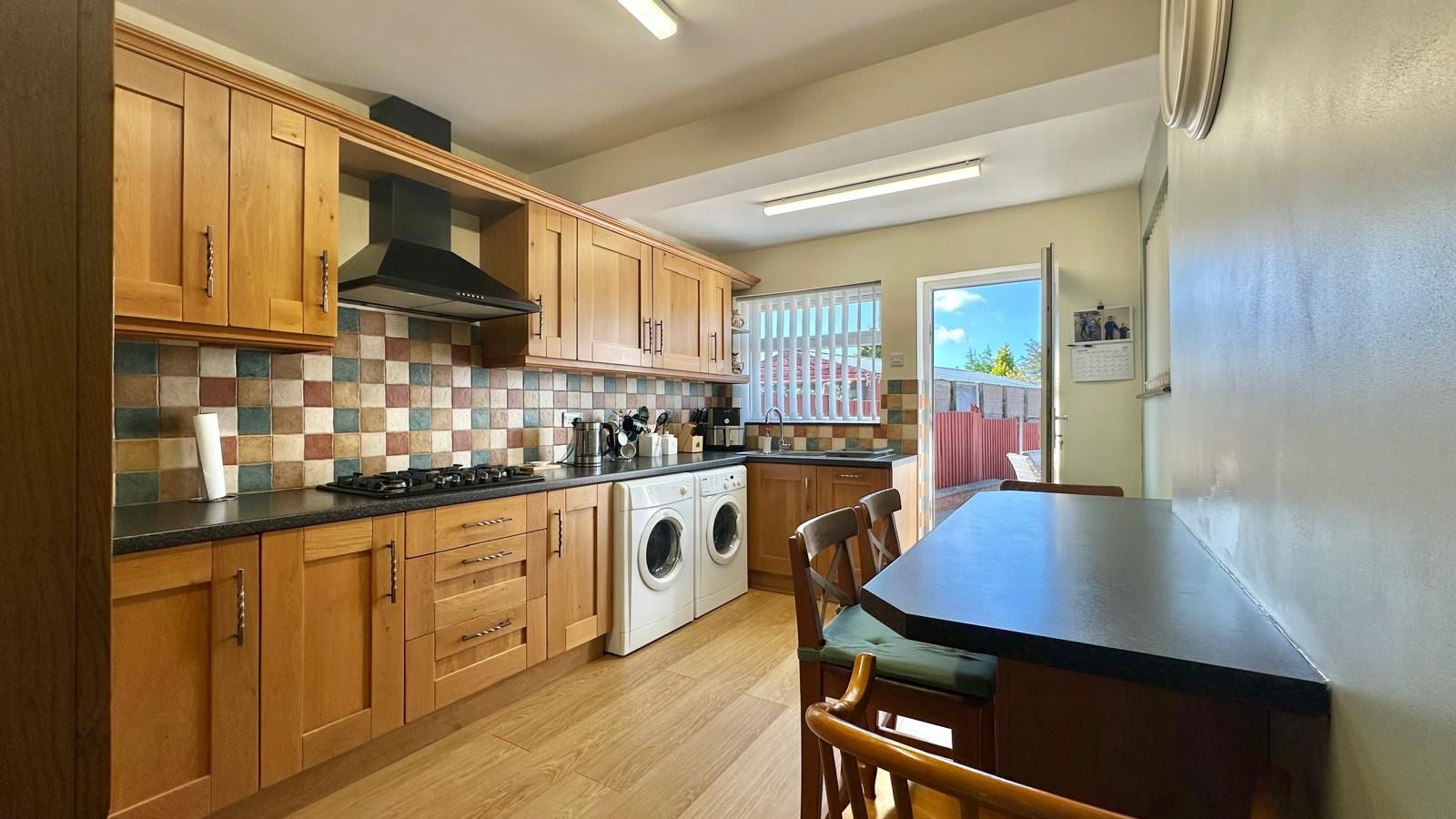 3 bedroom semi-detached house For Sale in Coventry - Photograph 3.