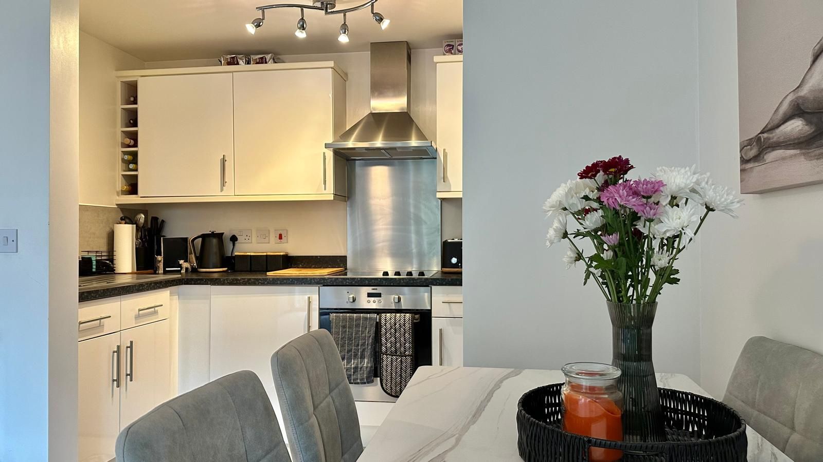 1 bedroom apartment flat/apartment To Let in Coventry - Photograph 4.