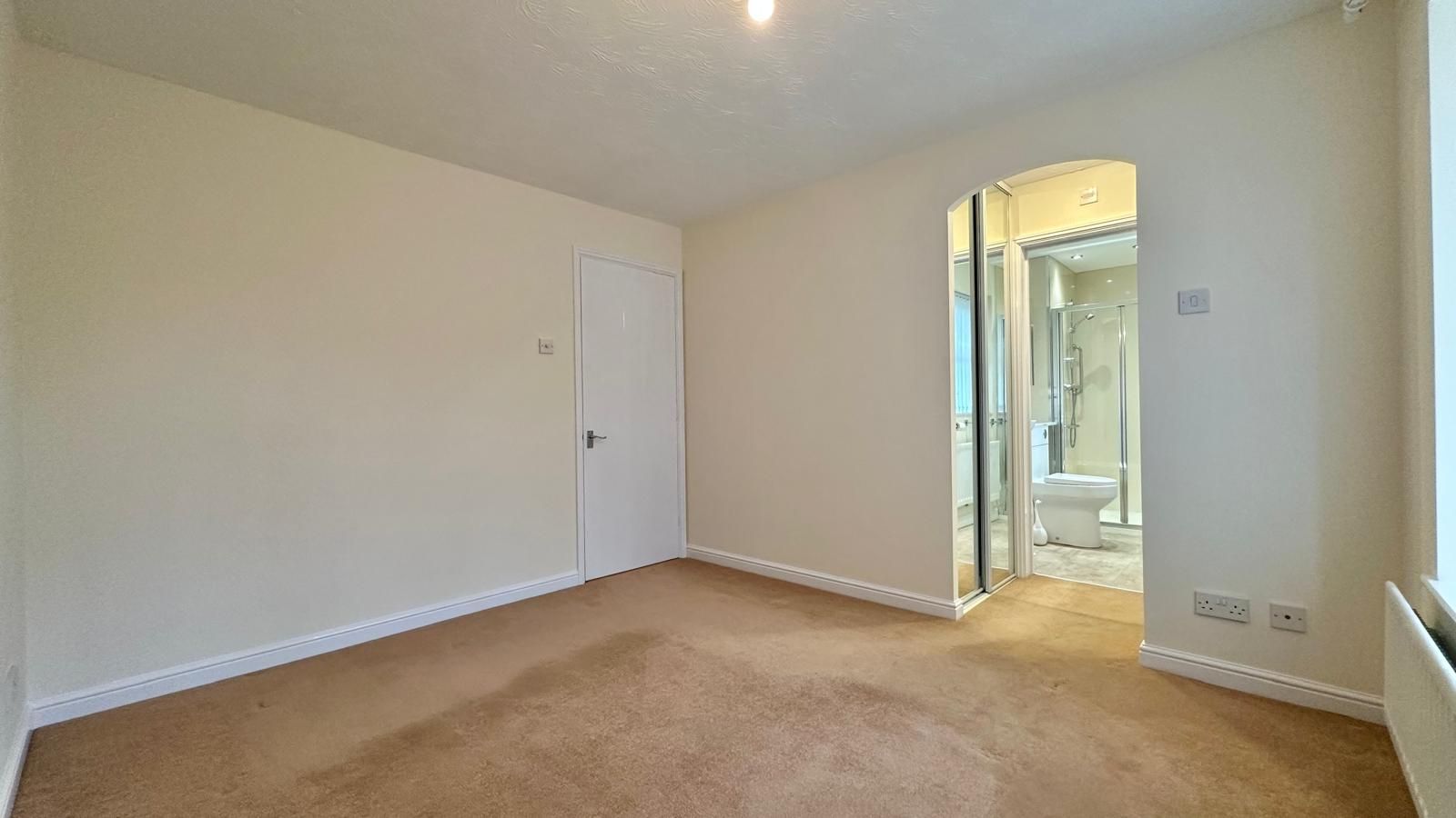 3 bedroom end terraced house For Sale in Coventry - Photograph 14.