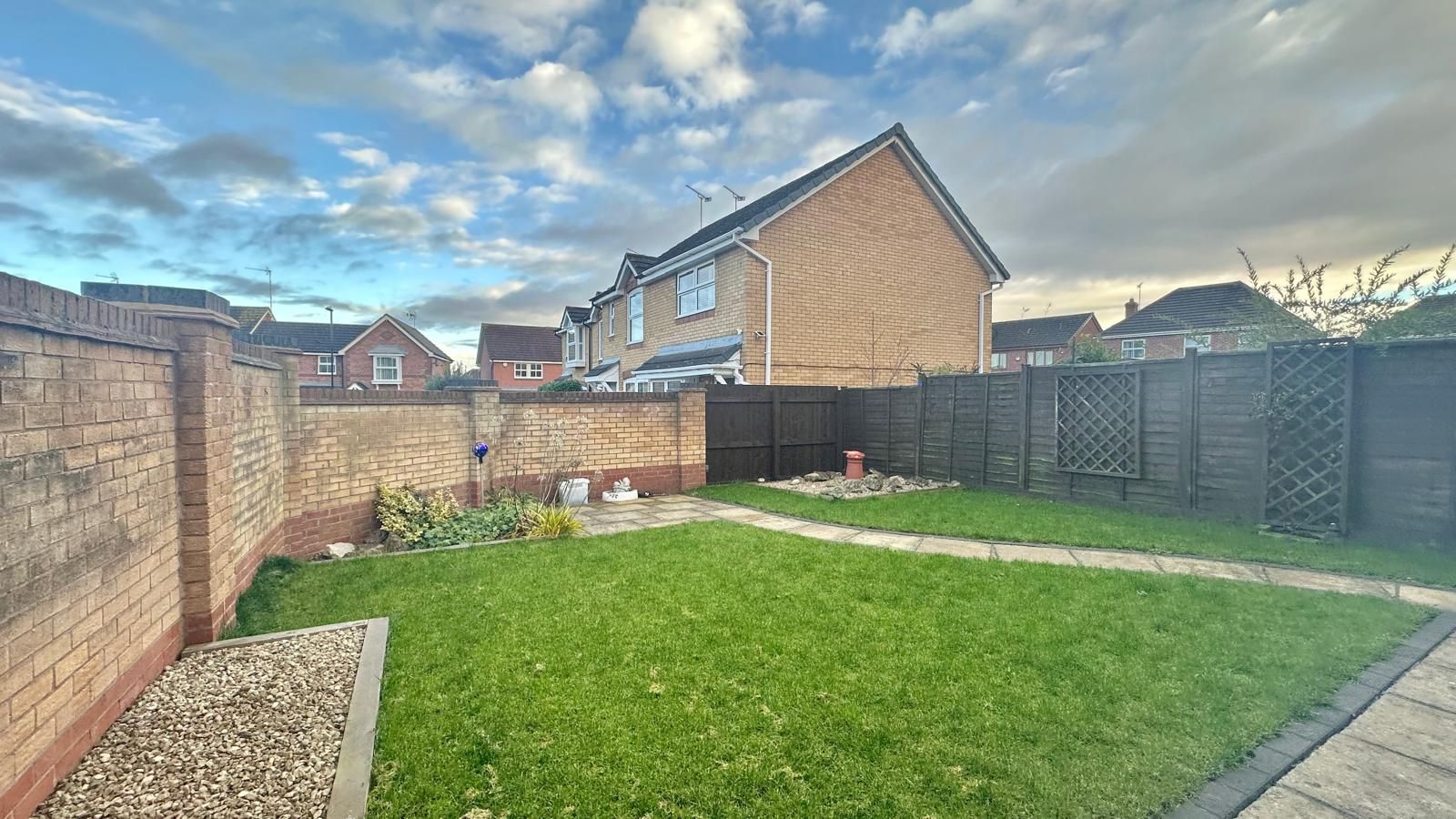 3 bedroom end terraced house SSTC in Coventry - Photograph 23.