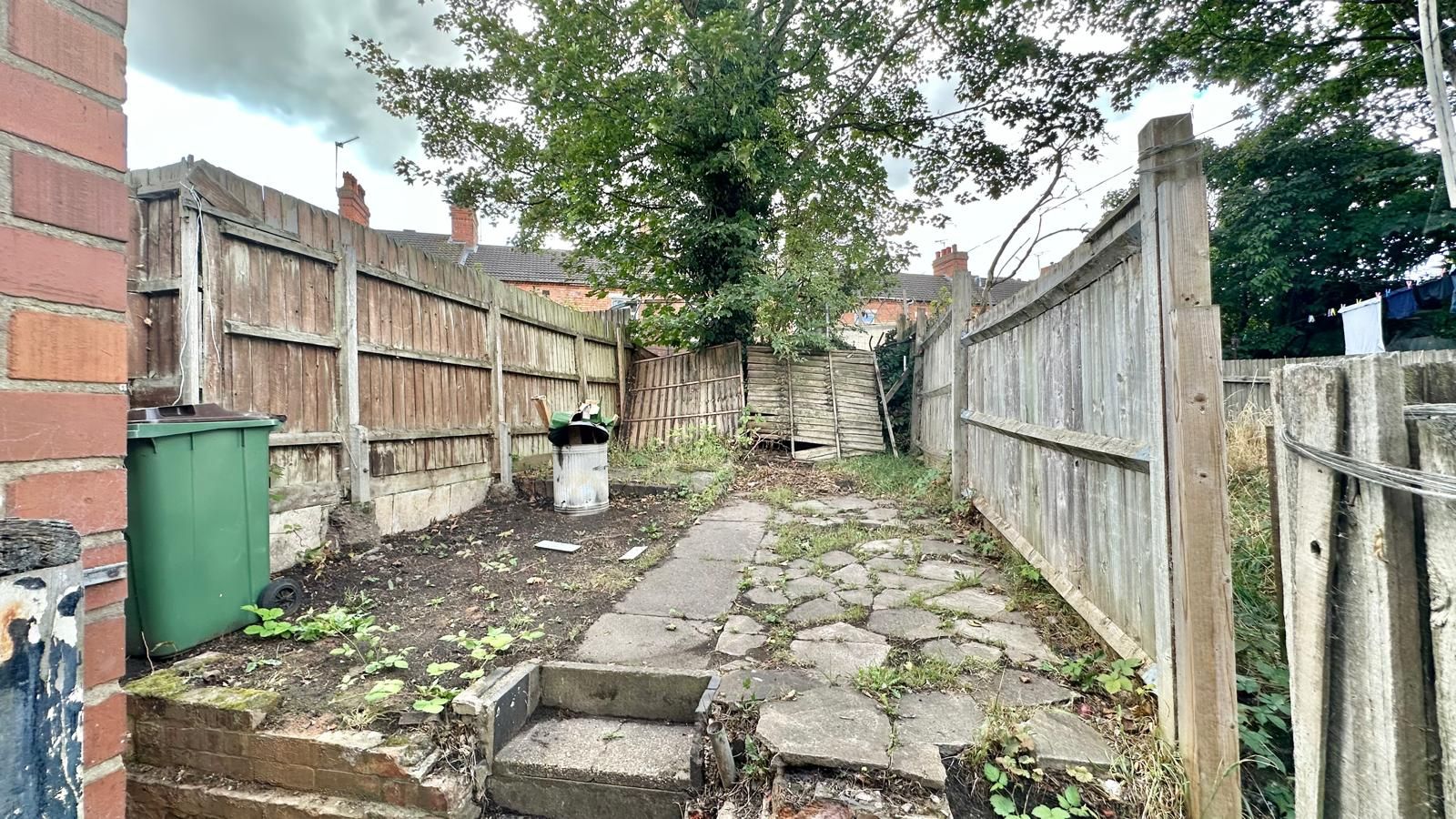 2 bedroom mid terraced house For Sale in Coventry - Photograph 14.