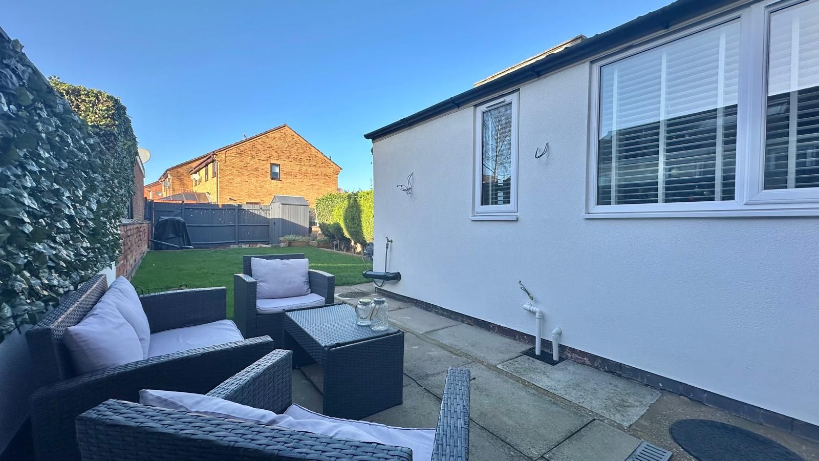 3 bedroom mid terraced house For Sale in Coventry - Photograph 24.