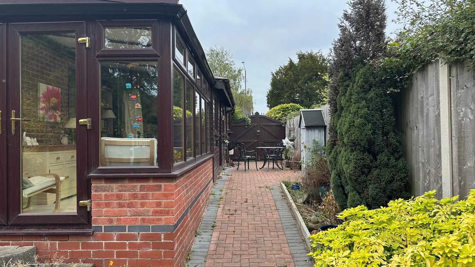 3 bedroom detached bungalow For Sale in Coventry - Photograph 16.