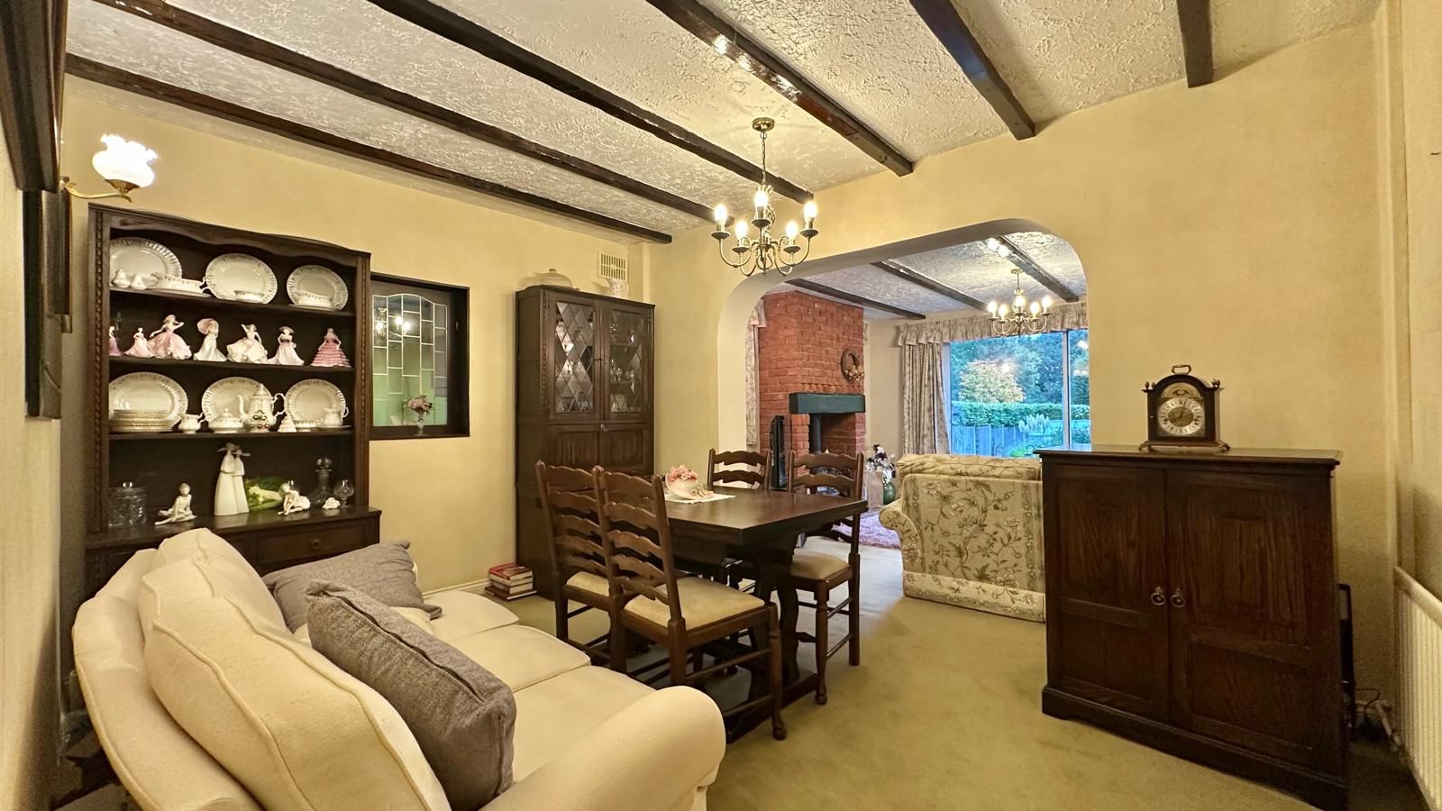 3 bedroom detached bungalow For Sale in Coventry - Property photograph.