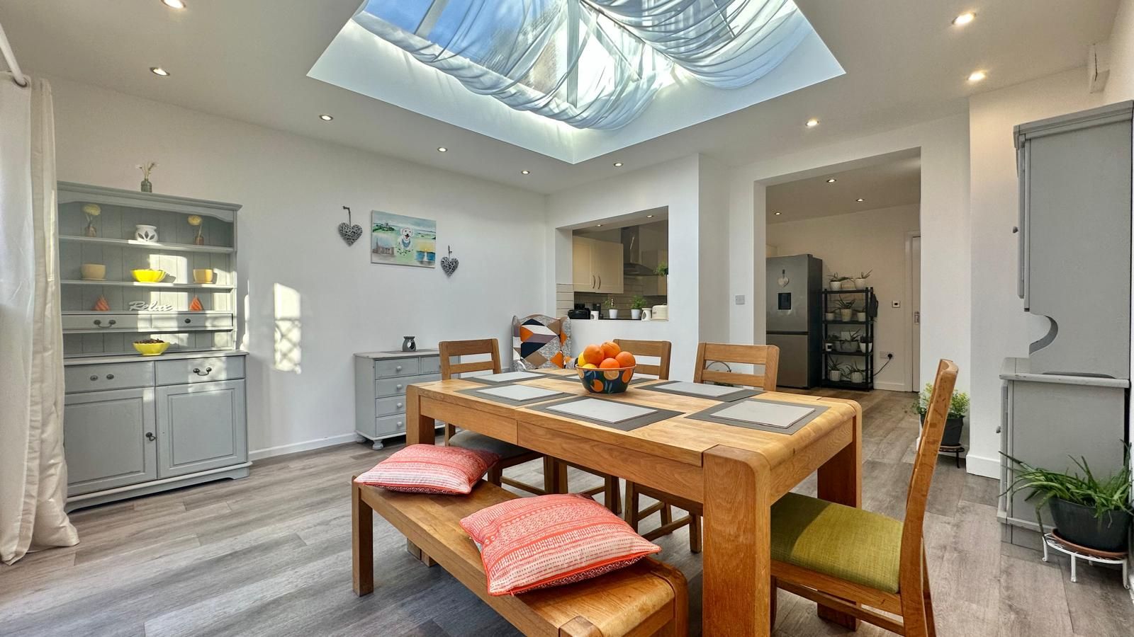 3 bedroom mid terraced house For Sale in Coventry - Photograph 2.