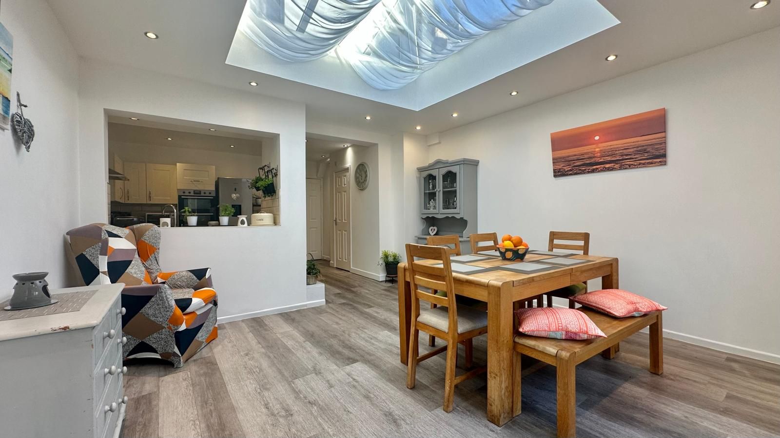 3 bedroom mid terraced house For Sale in Coventry - Photograph 6.