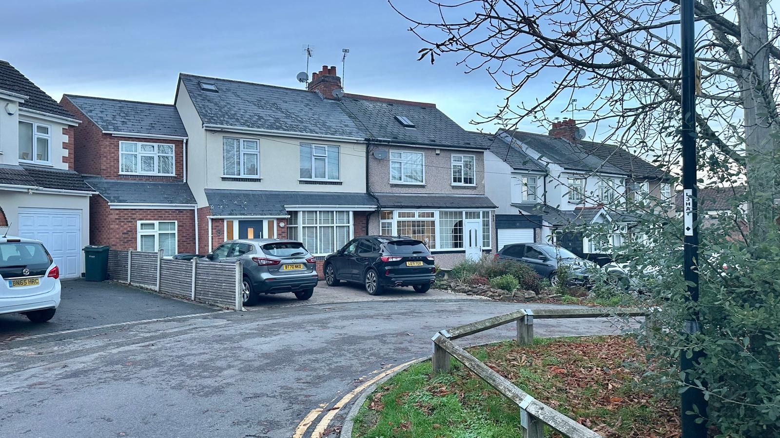 4 bedroom semi-detached house For Sale in Coventry - Property photograph.