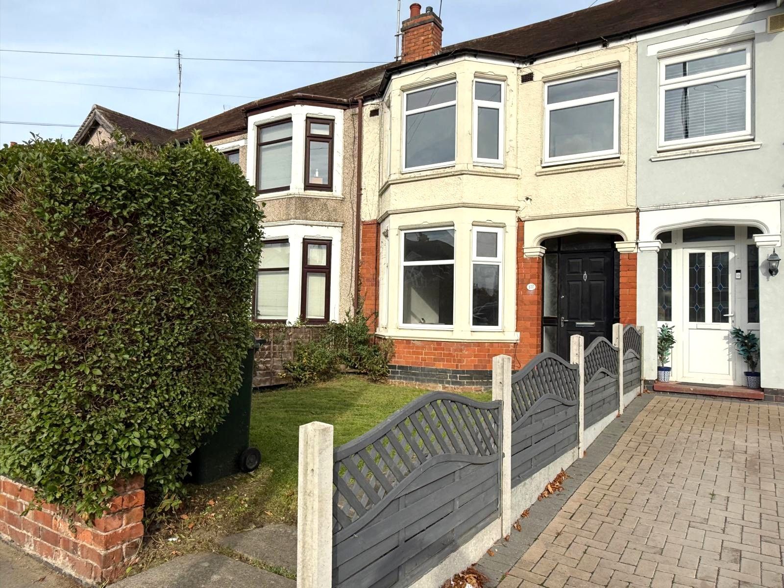 3 bedroom mid terraced house To Let in Coventry - Photograph 2.
