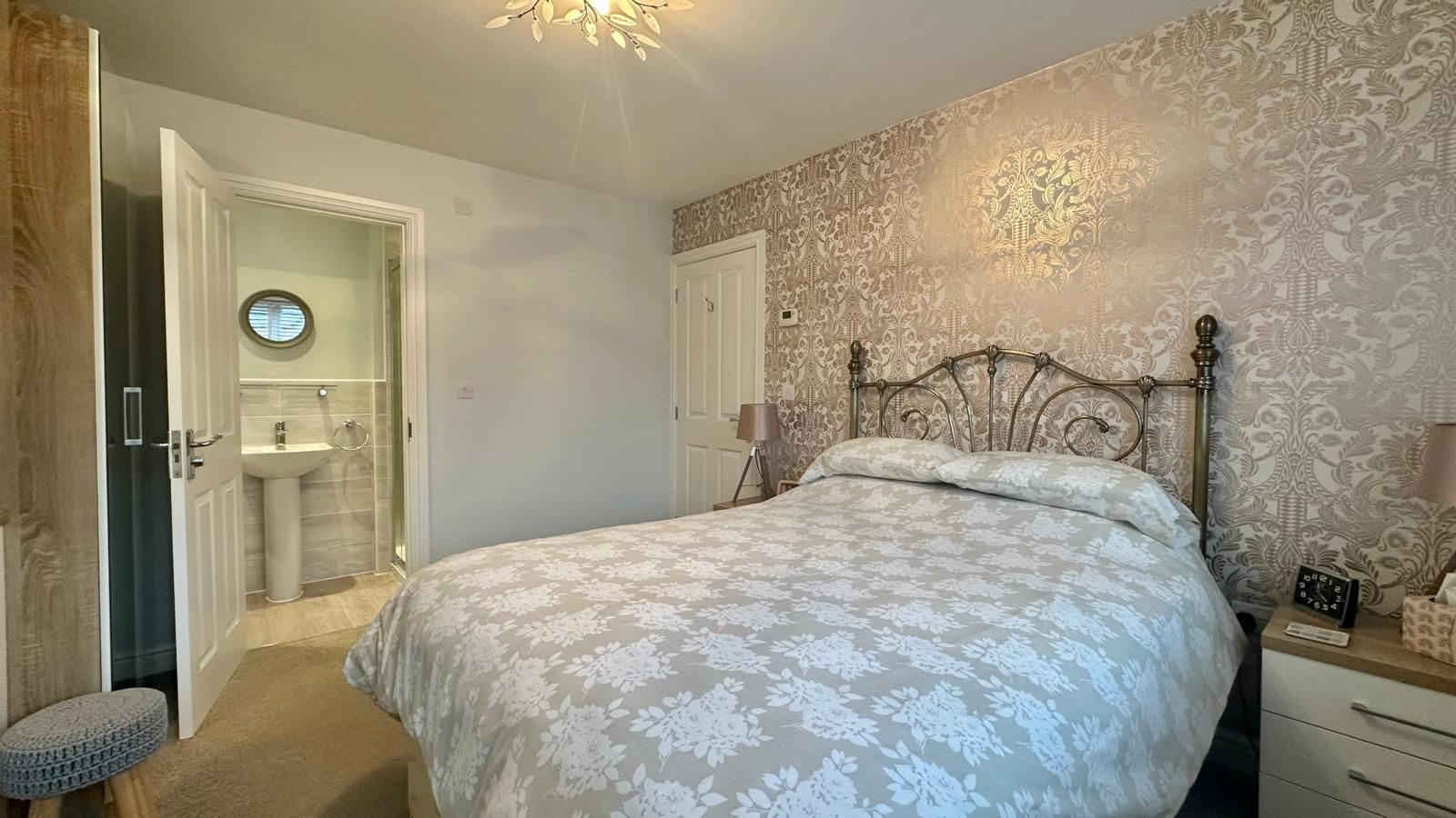 3 bedroom detached house For Sale in Coventry - Photograph 12.