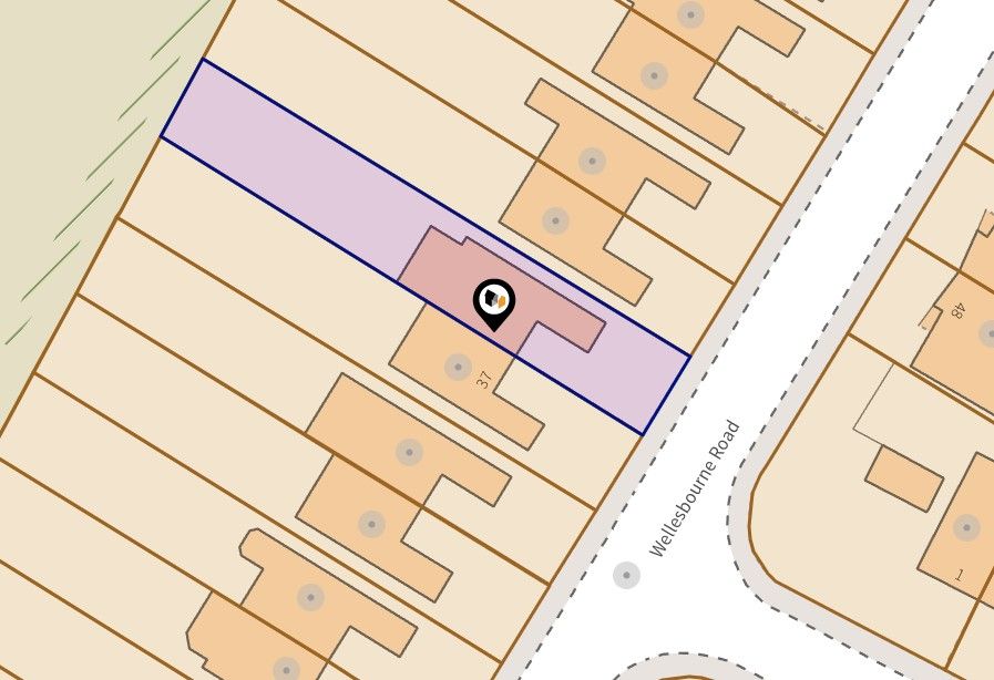 3 bedroom semi-detached house For Sale in Coventry - Photograph 28.