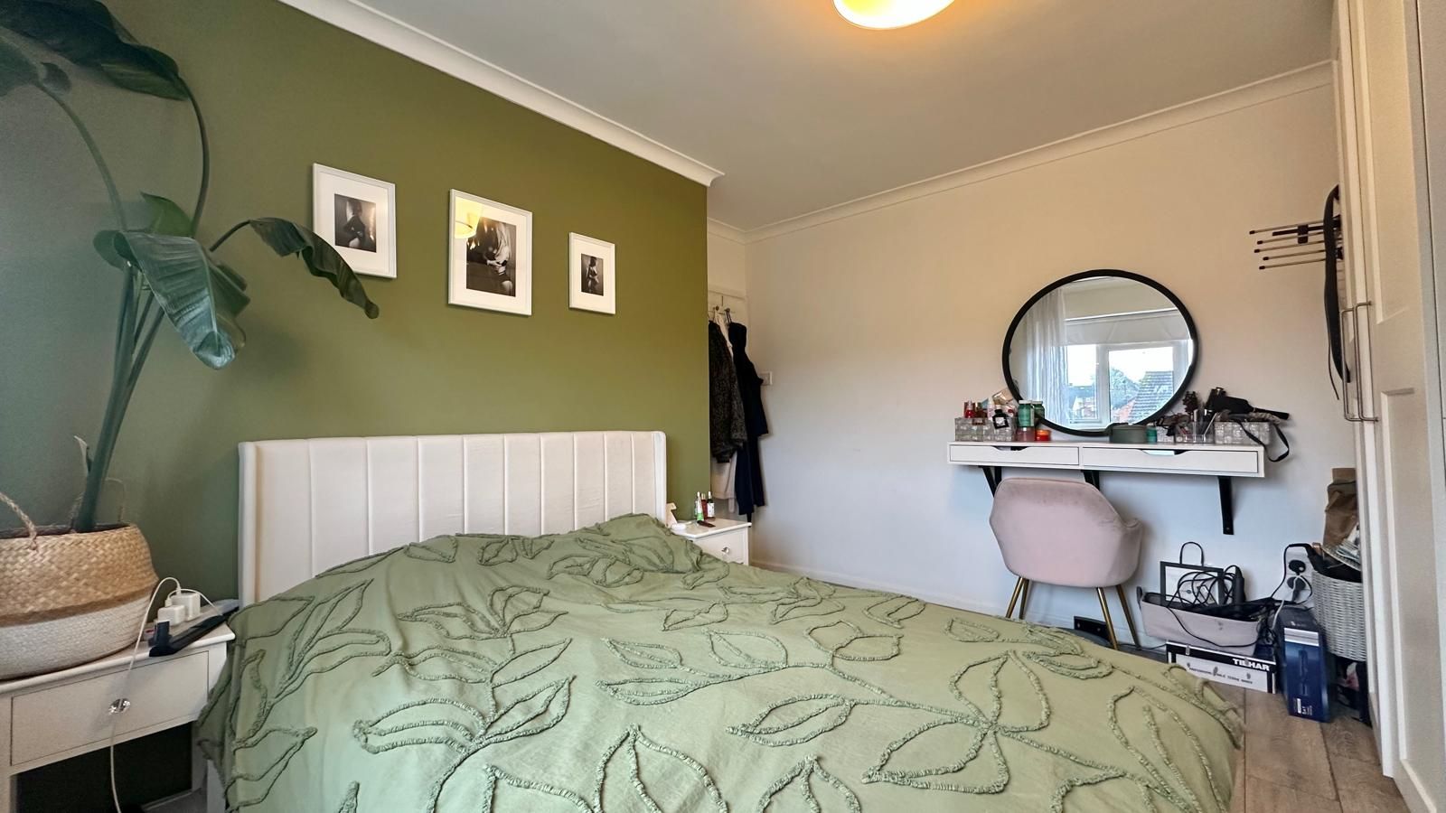 3 bedroom semi-detached house For Sale in Coventry - Photograph 17.