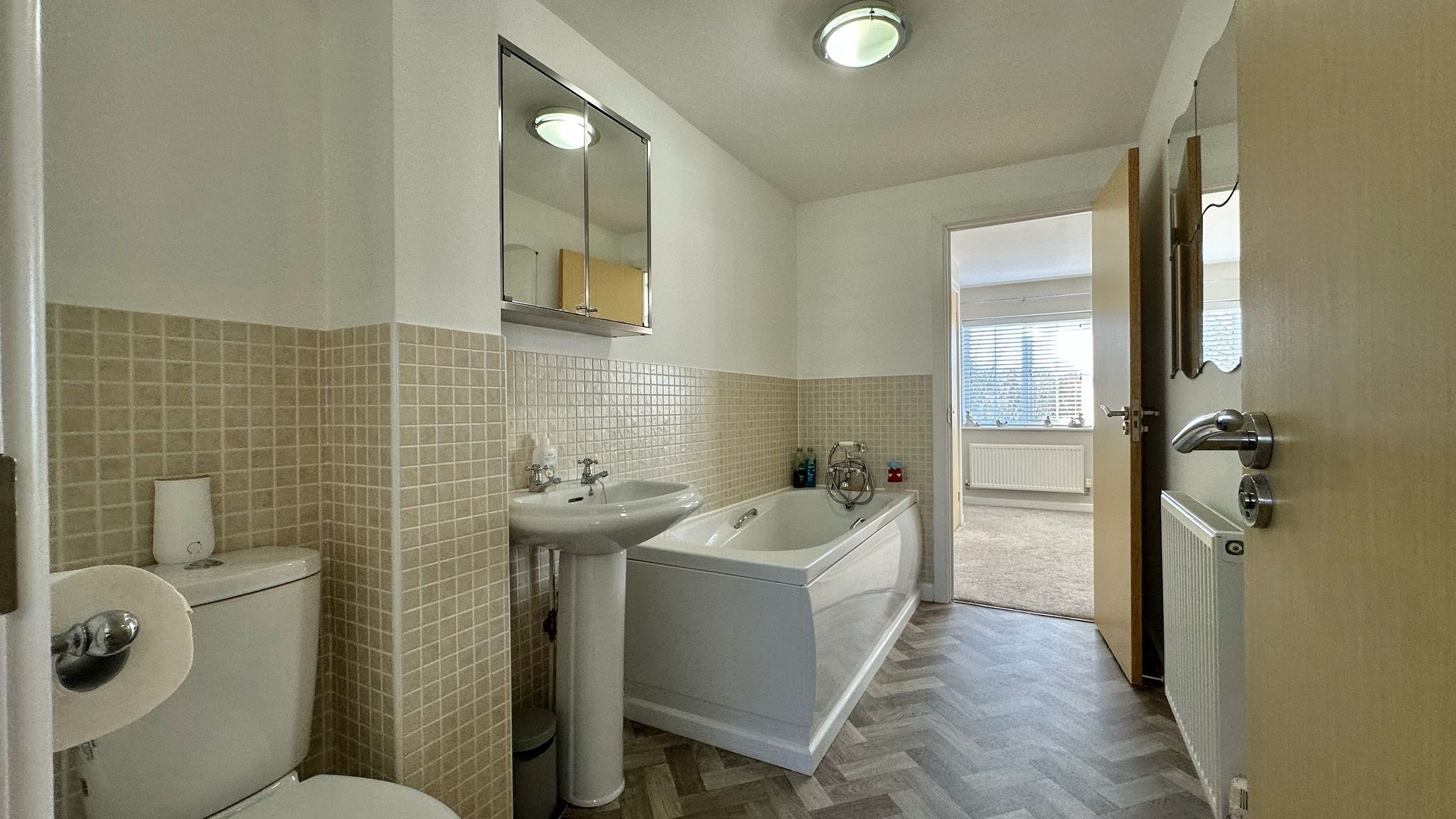 4 bedroom town house For Sale in Coventry - Photograph 12.