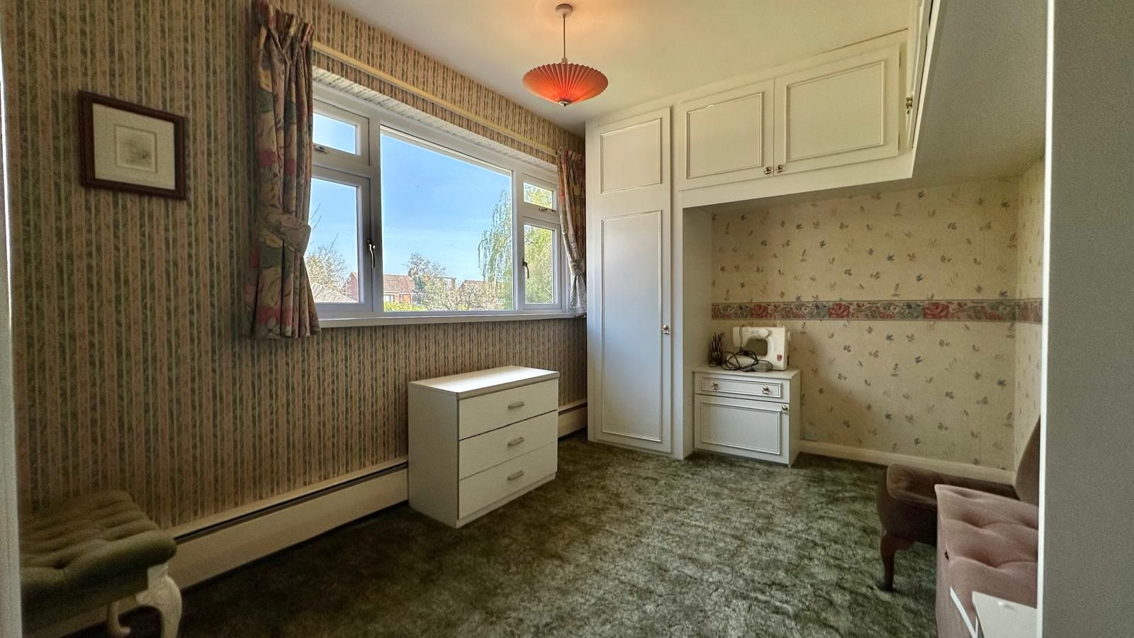 4 bedroom detached house For Sale in Coventry - Photograph 19.