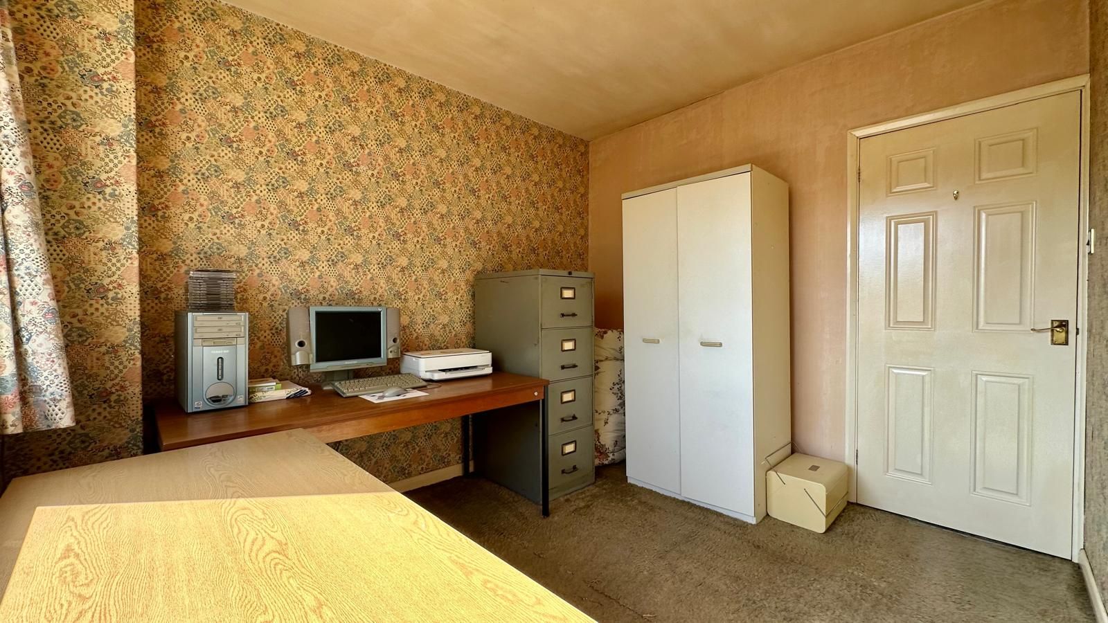 4 bedroom detached house For Sale in Coventry - Photograph 21.