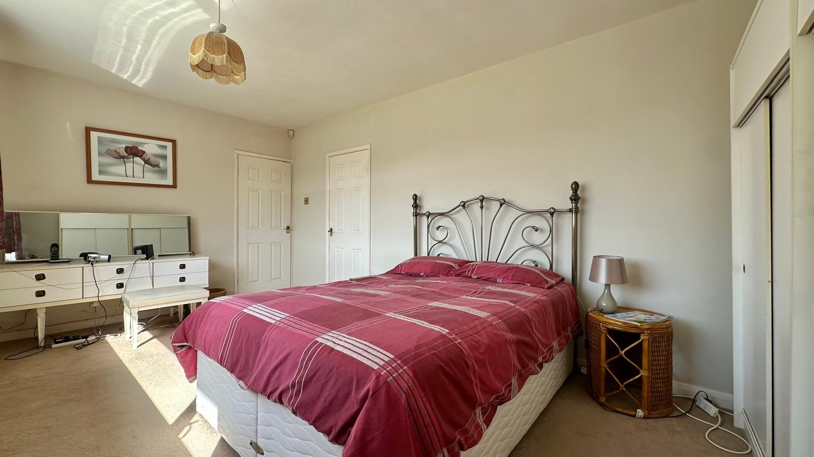 4 bedroom detached house For Sale in Coventry - Photograph 14.