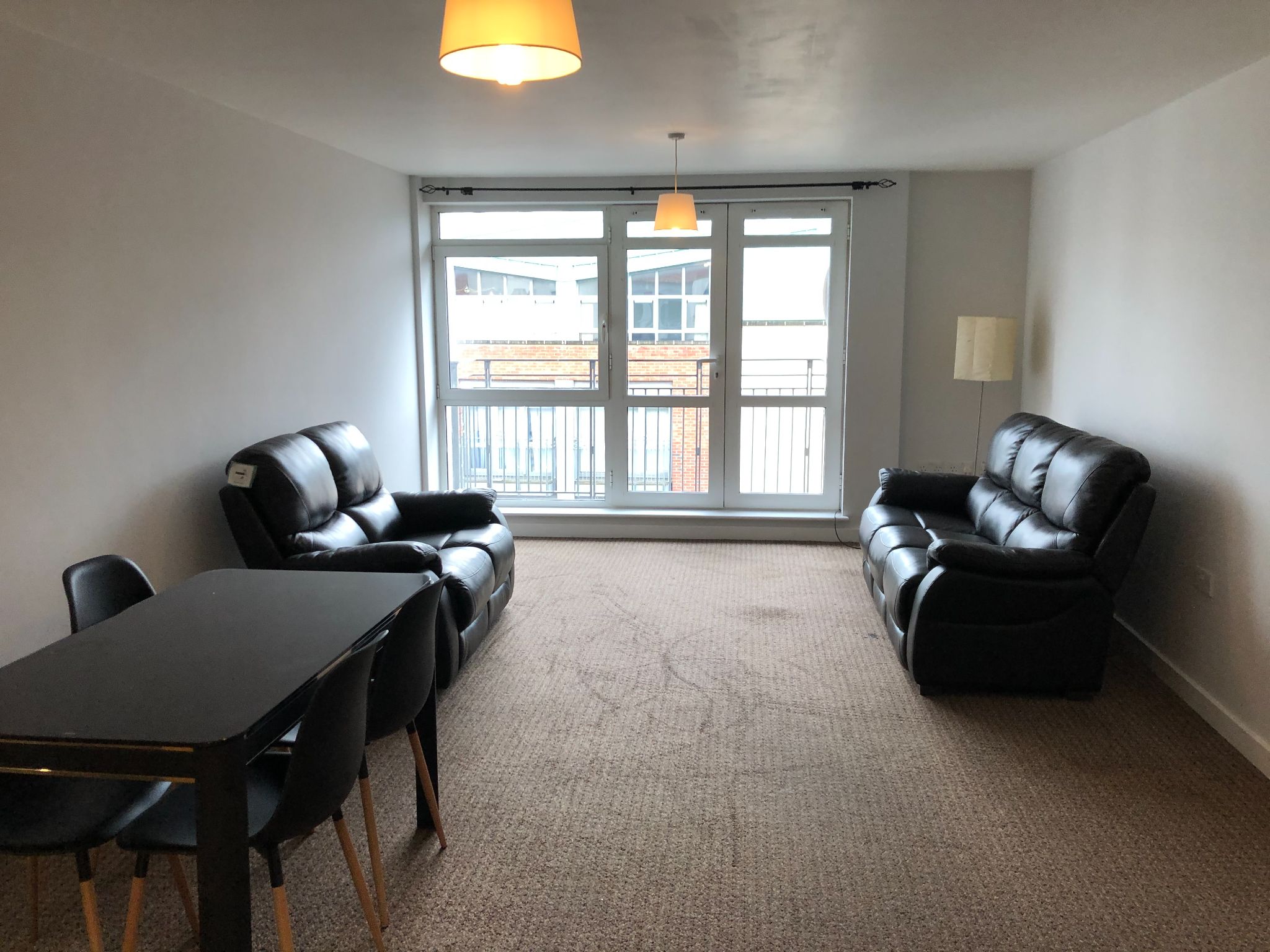 2 bedroom apartment flat/apartment Let in Coventry - Photograph 4.