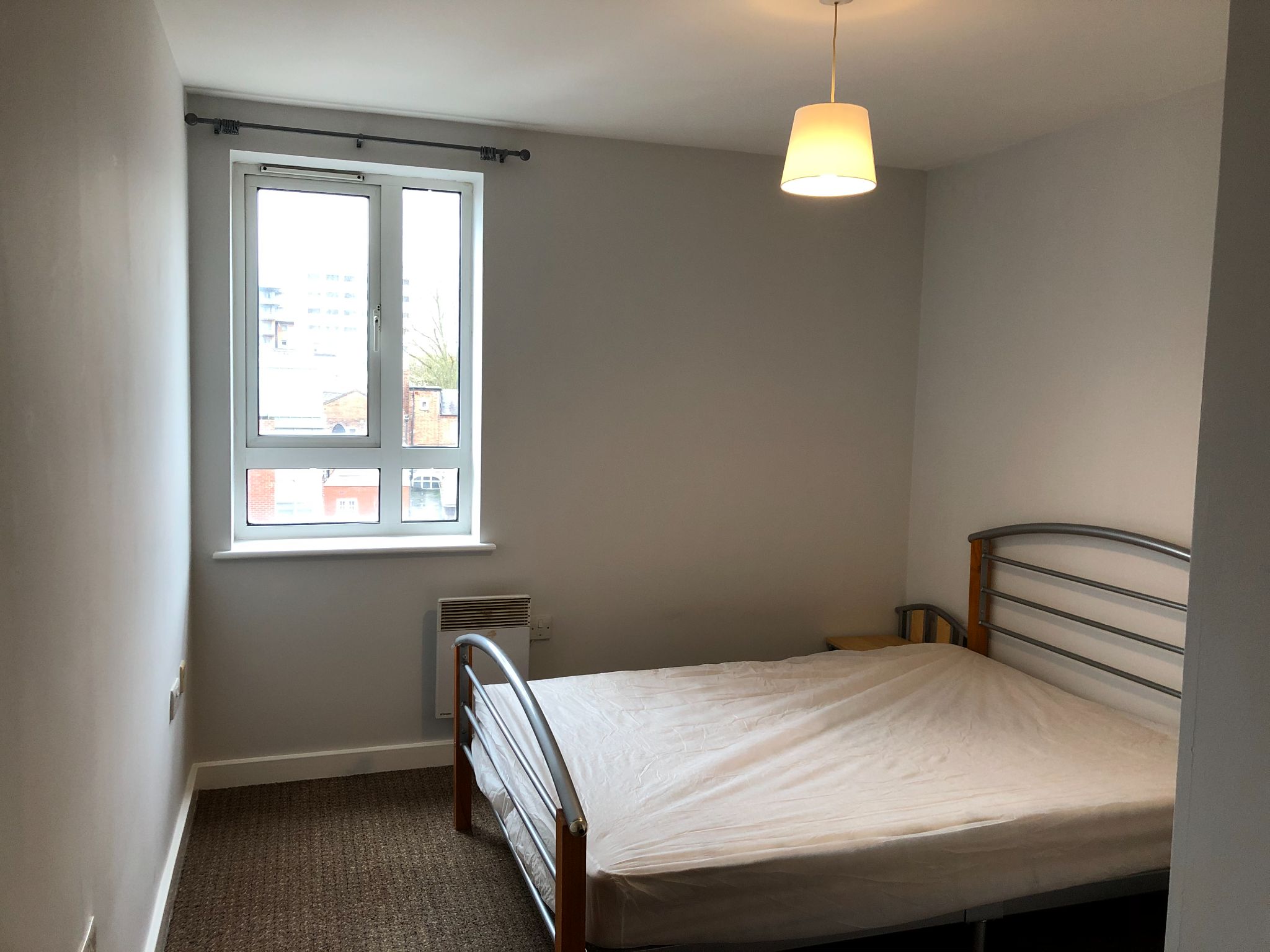 2 bedroom apartment flat/apartment Let in Coventry - Photograph 8.