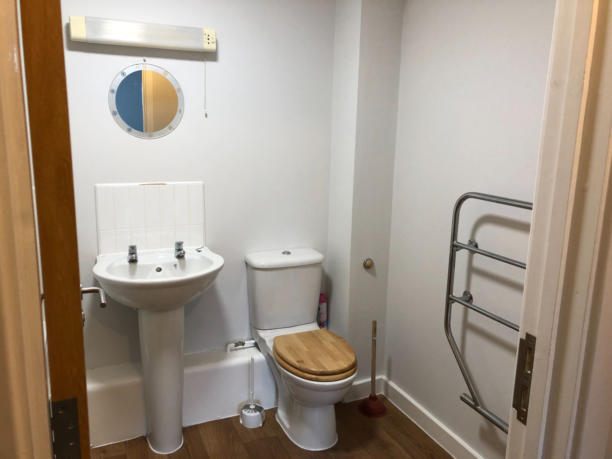 2 bedroom apartment flat/apartment Let in Coventry - Photograph 7.