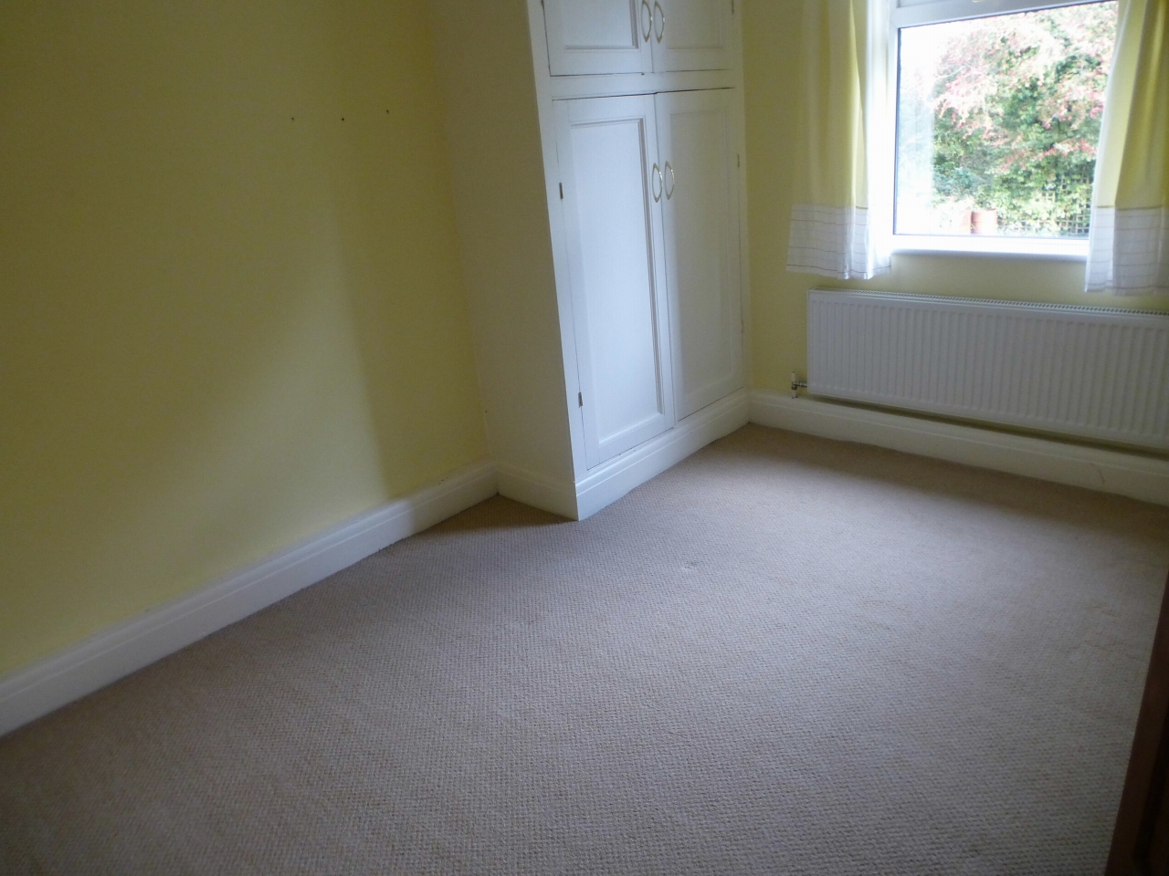 2 bedroom mid terraced house Let Agreed in Preston - Bedroom 2