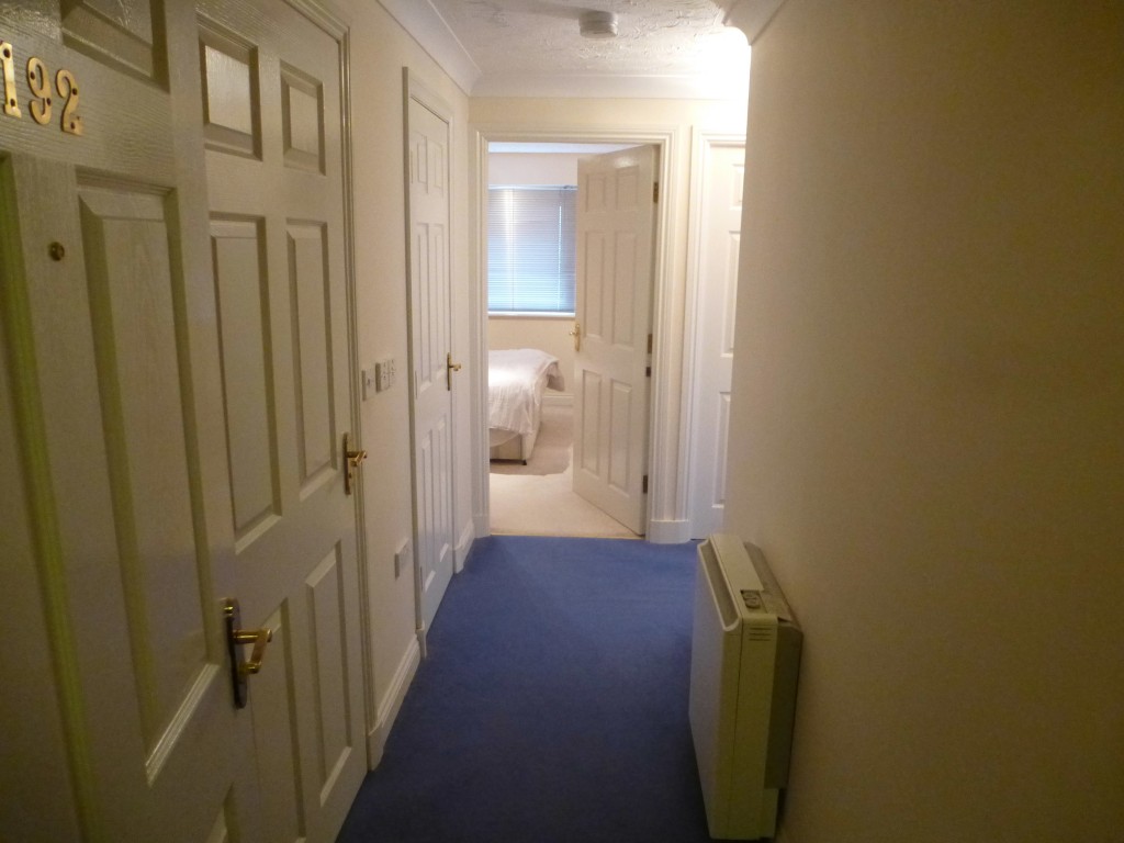 1 bedroom apartment flat/apartment For Sale in Preston - Hallway