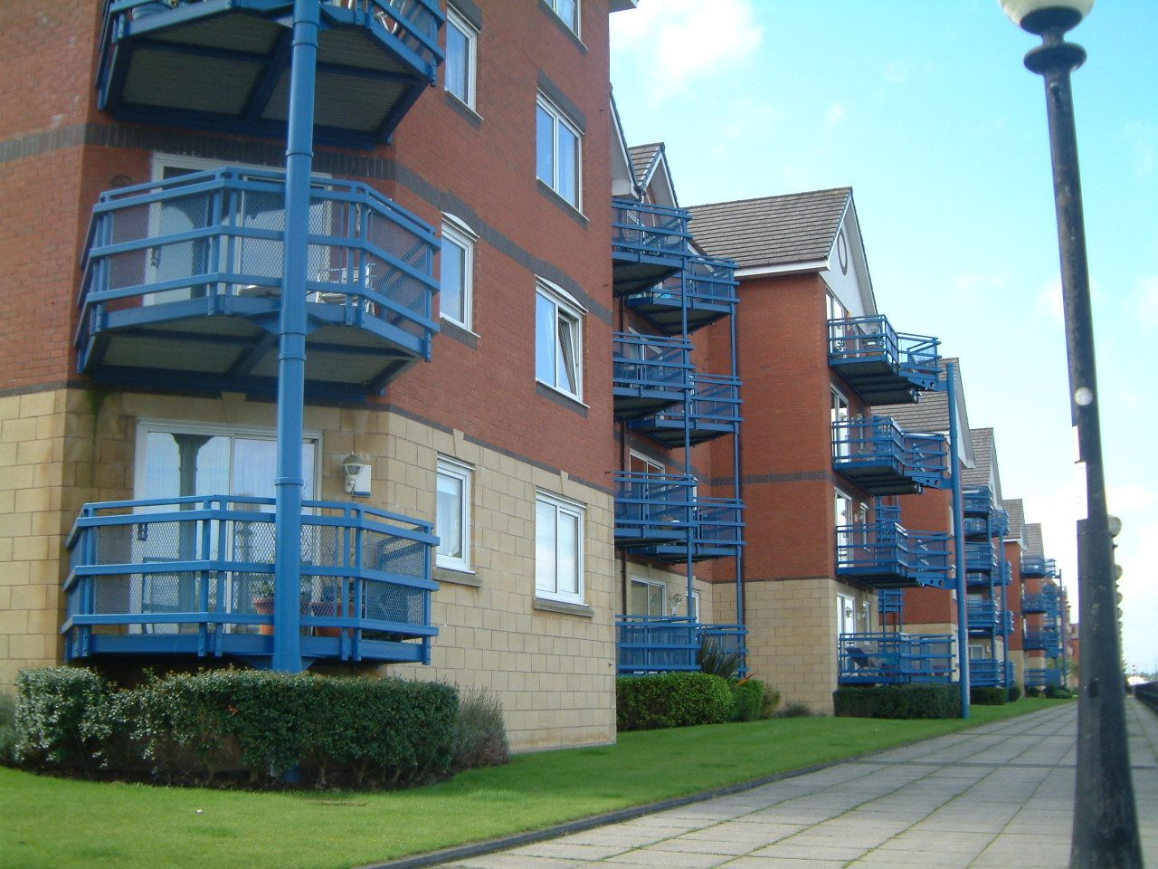 2 bedroom flat flat/apartment To Let in Preston - Trafalgar Wharf