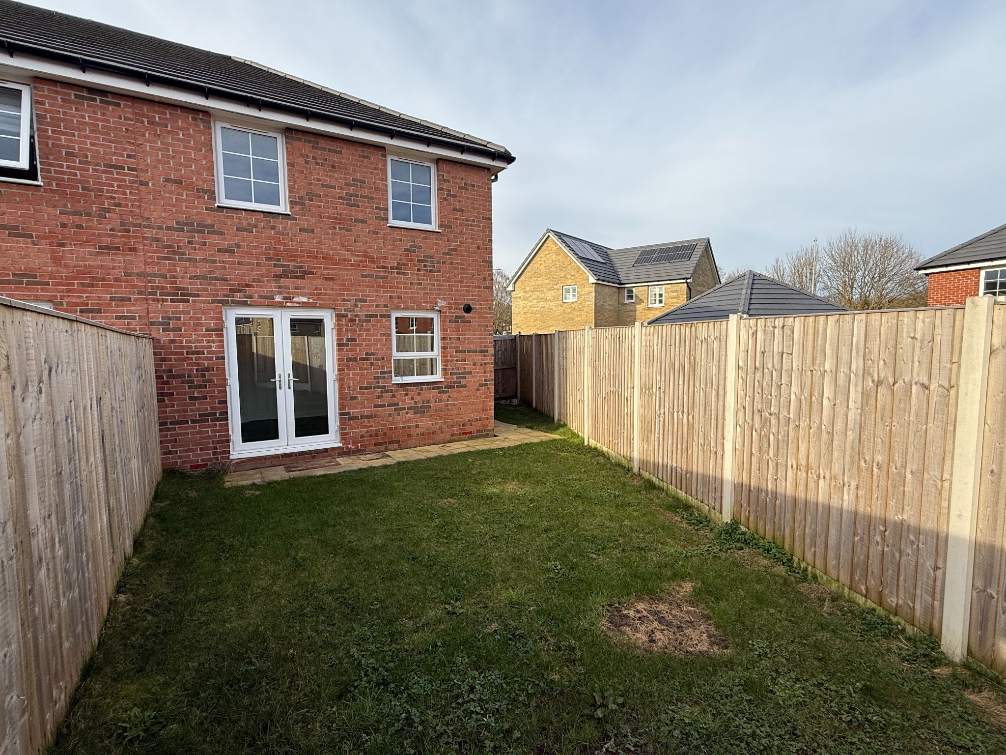 3 bedroom end terraced house For Sale in Preston - Outside