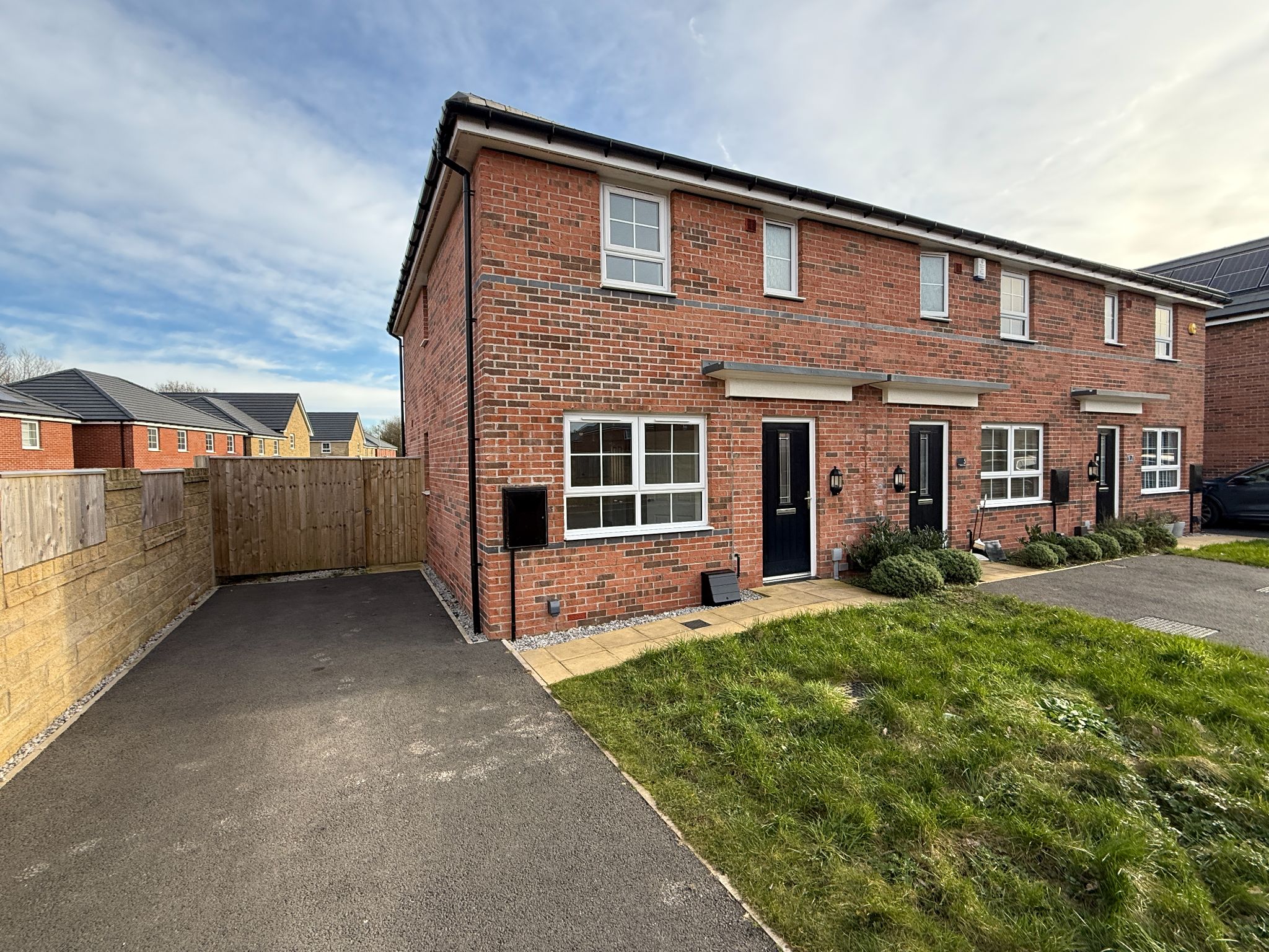 3 bedroom end terraced house For Sale in Preston - Outside