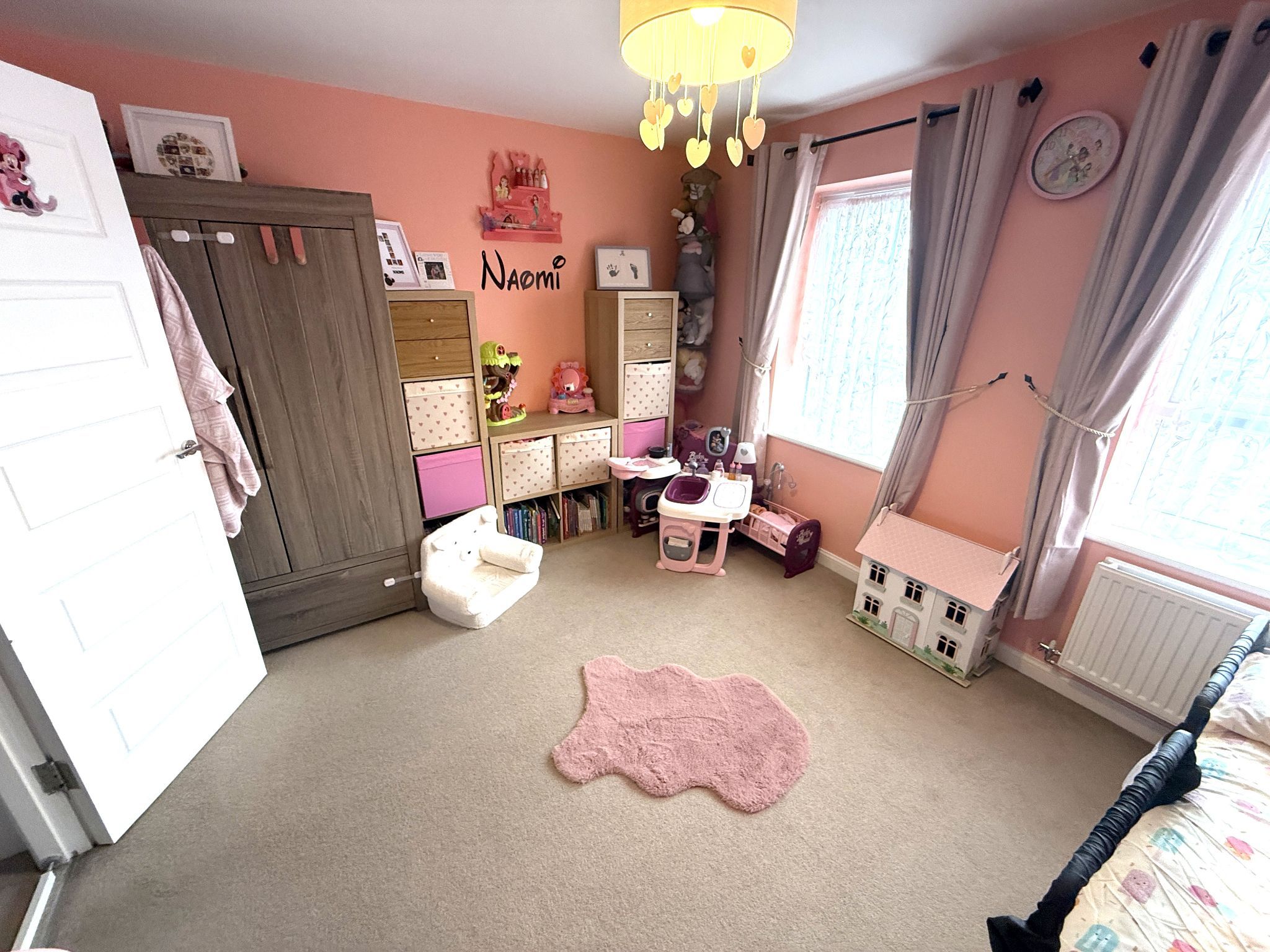 4 bedroom mid terraced house For Sale in Preston - Photograph 14