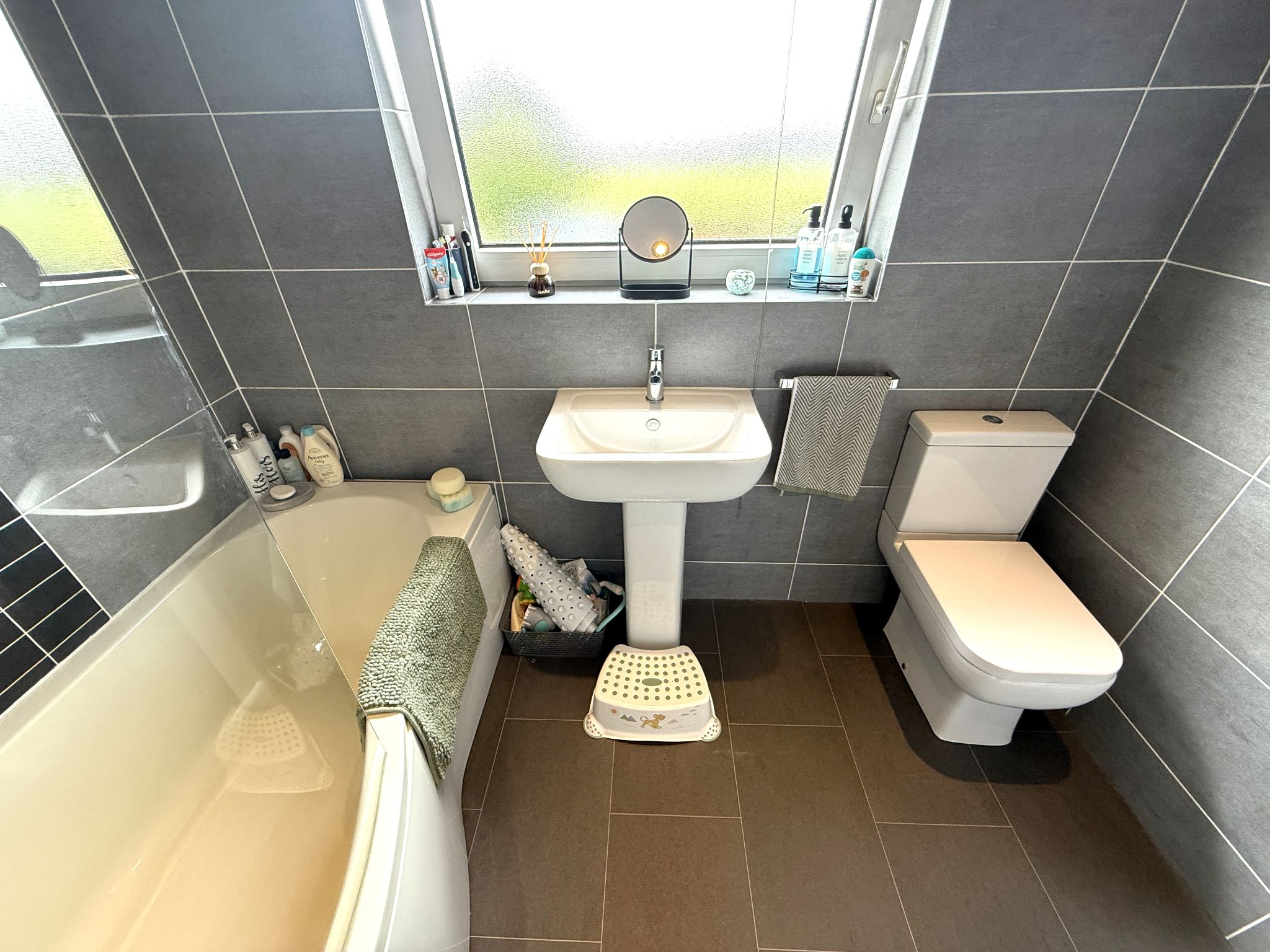 3 bedroom semi-detached house Sold STC in Preston - BATHROOM