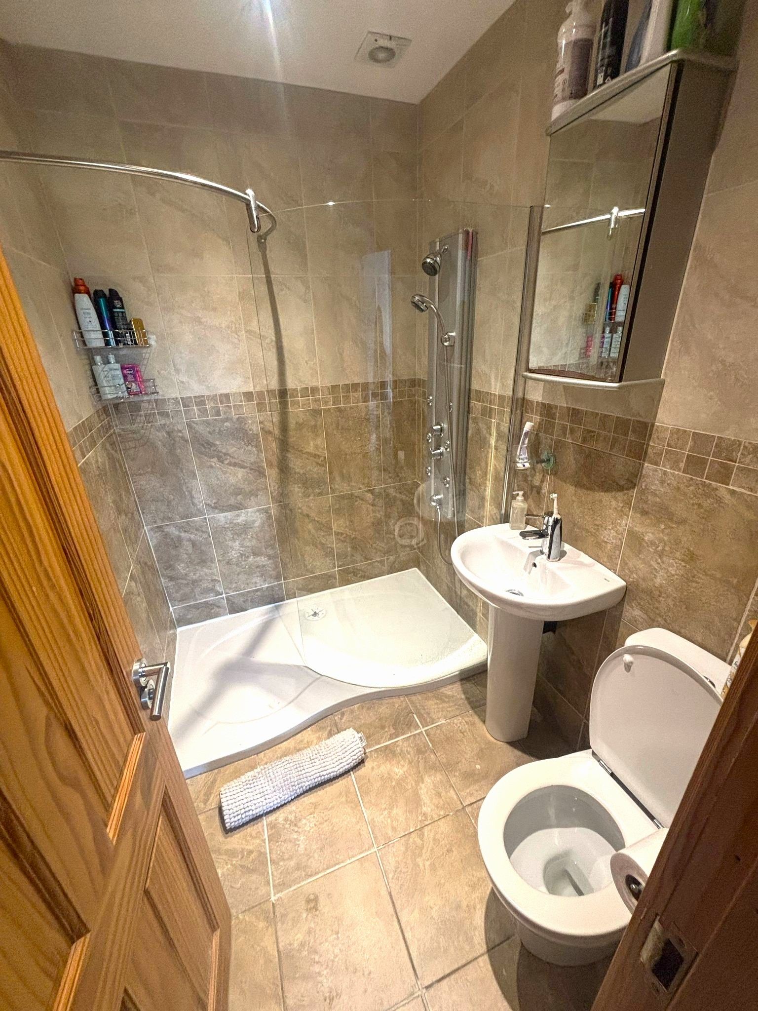 3 bedroom end terraced house Let Agreed in Lytham - En Suite