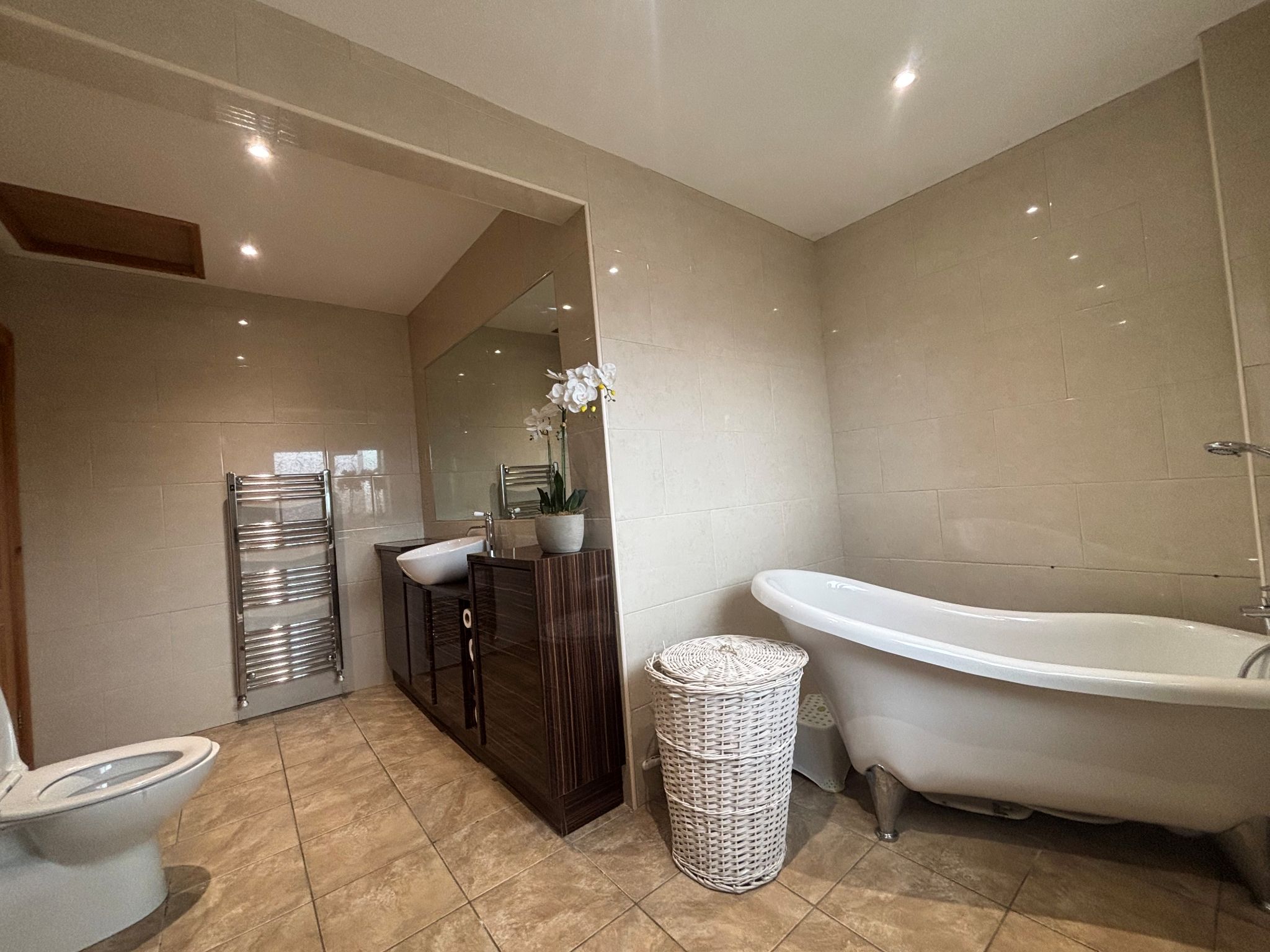3 bedroom end terraced house Let Agreed in Lytham - Bathroom
