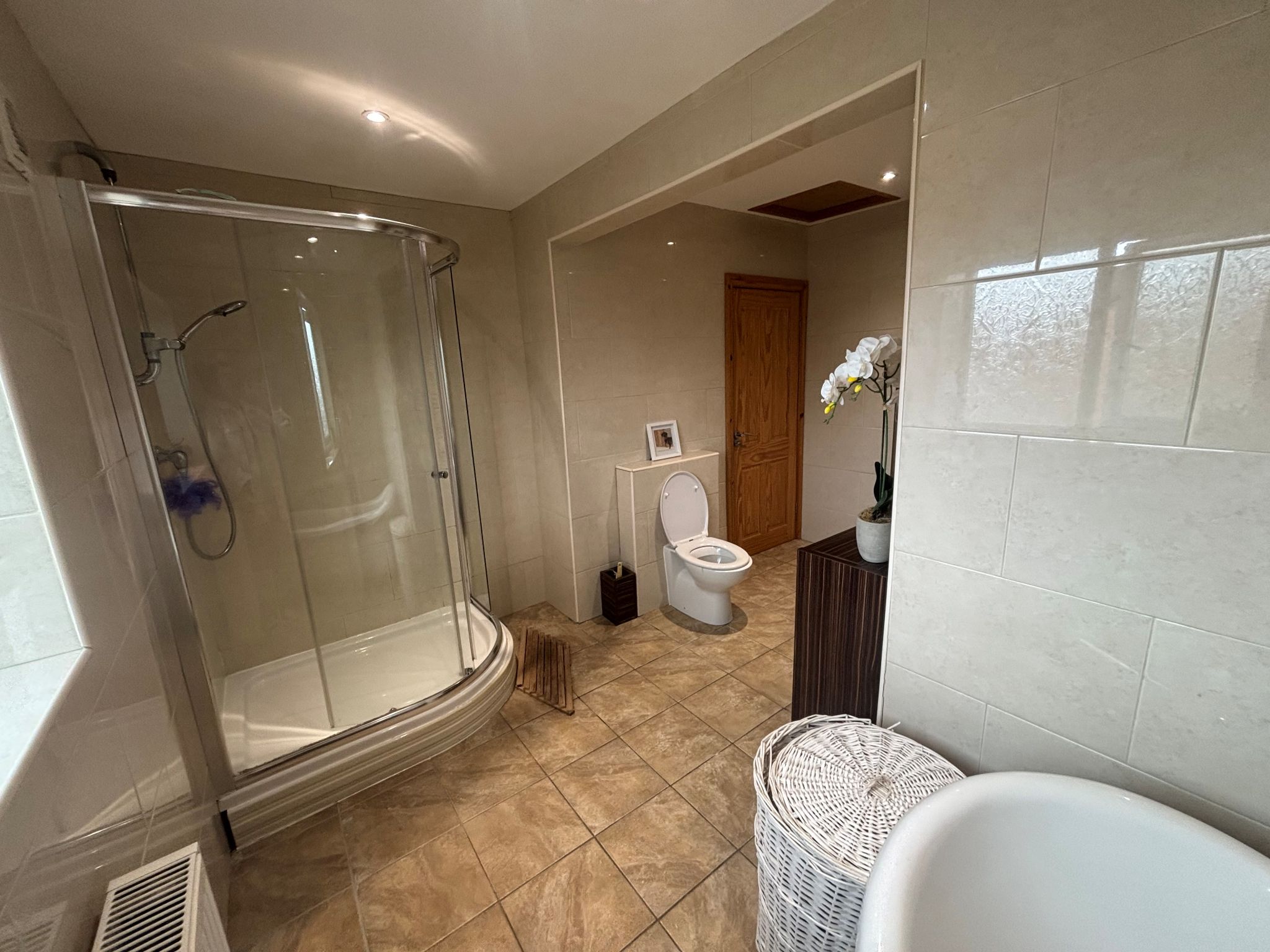 3 bedroom end terraced house Let Agreed in Lytham - Bathroom