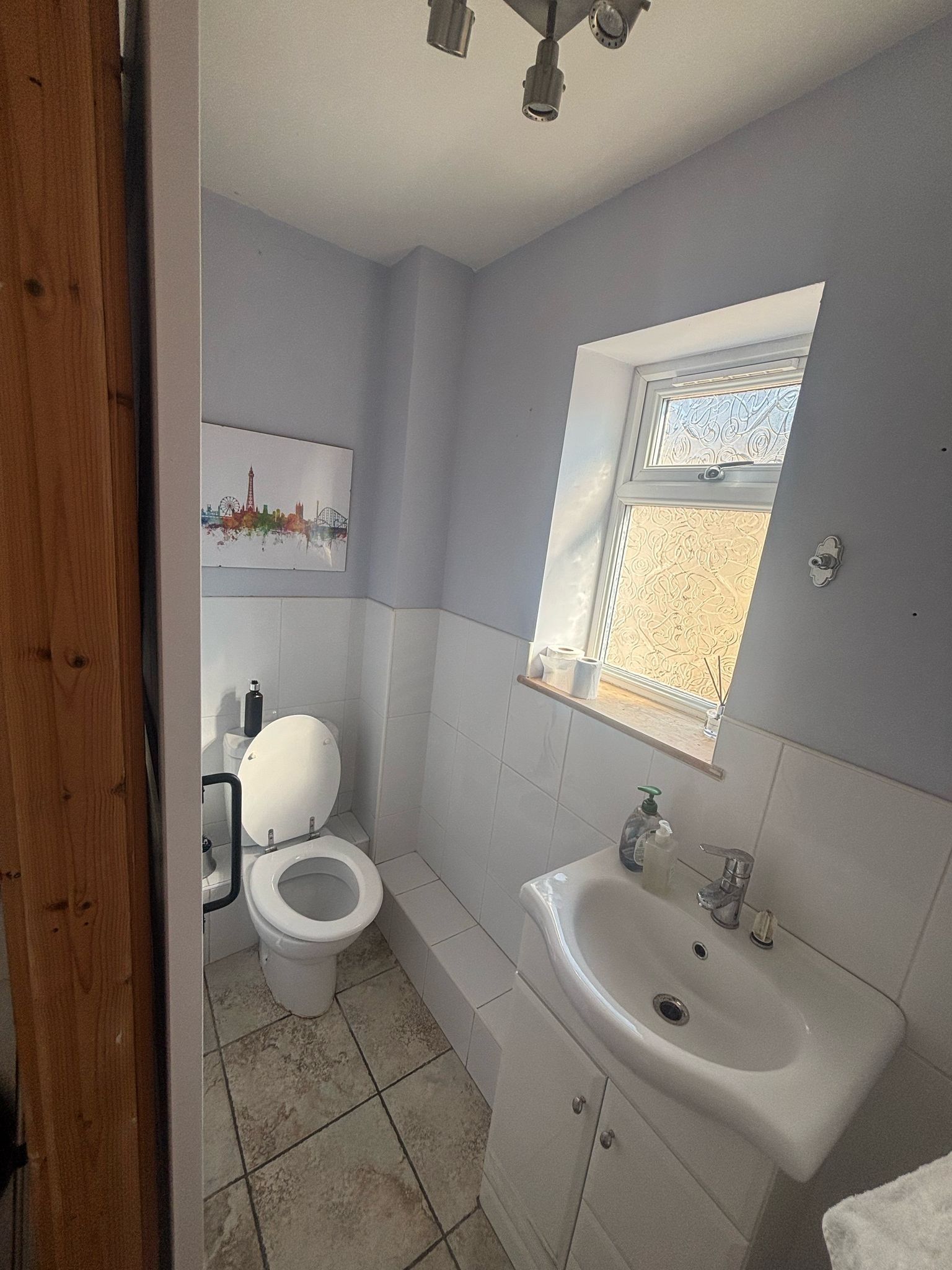 3 bedroom end terraced house Let Agreed in Lytham - Downstairs WC