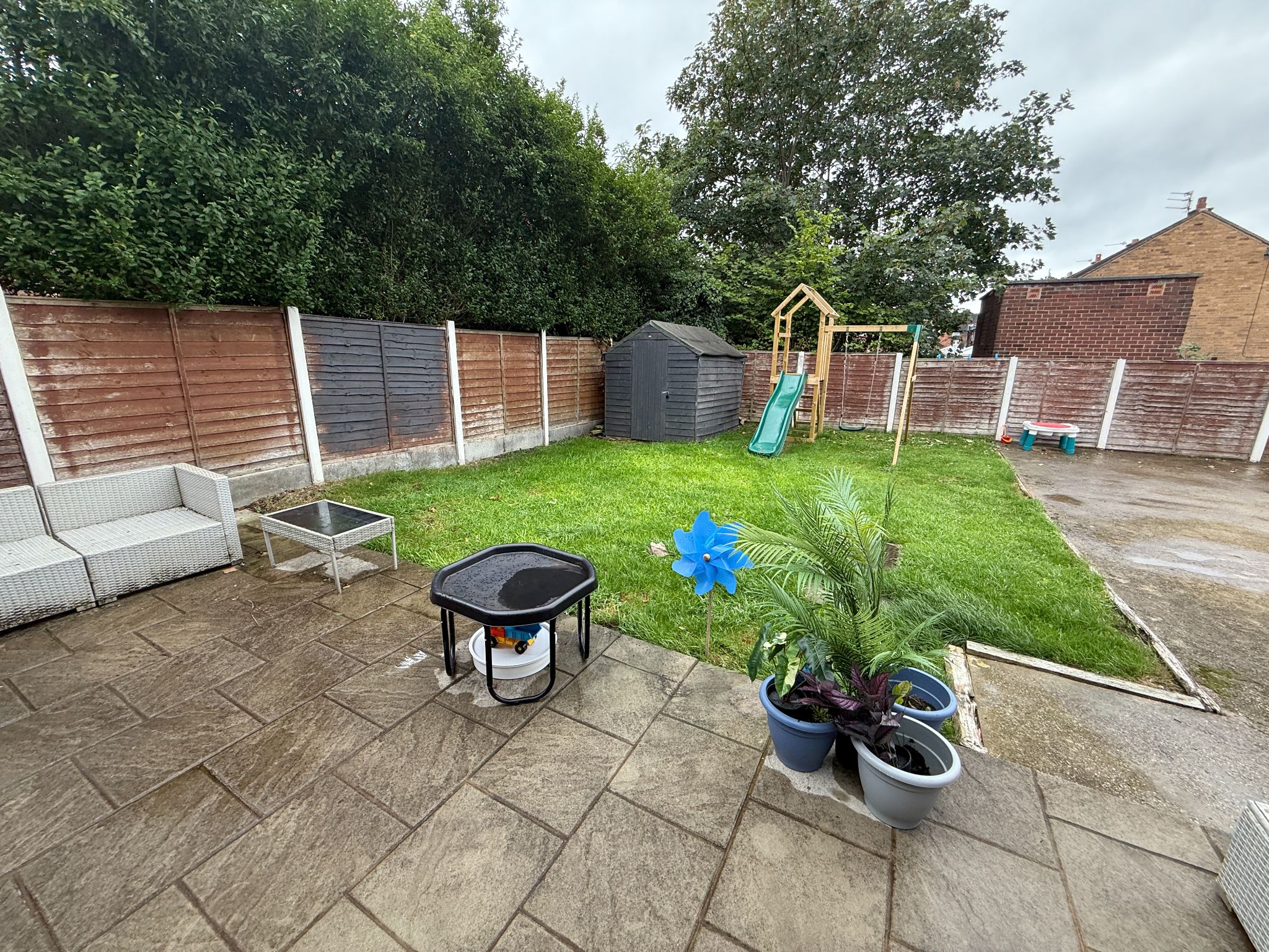 3 bedroom end terraced house Sold STC in Preston - Photograph 29