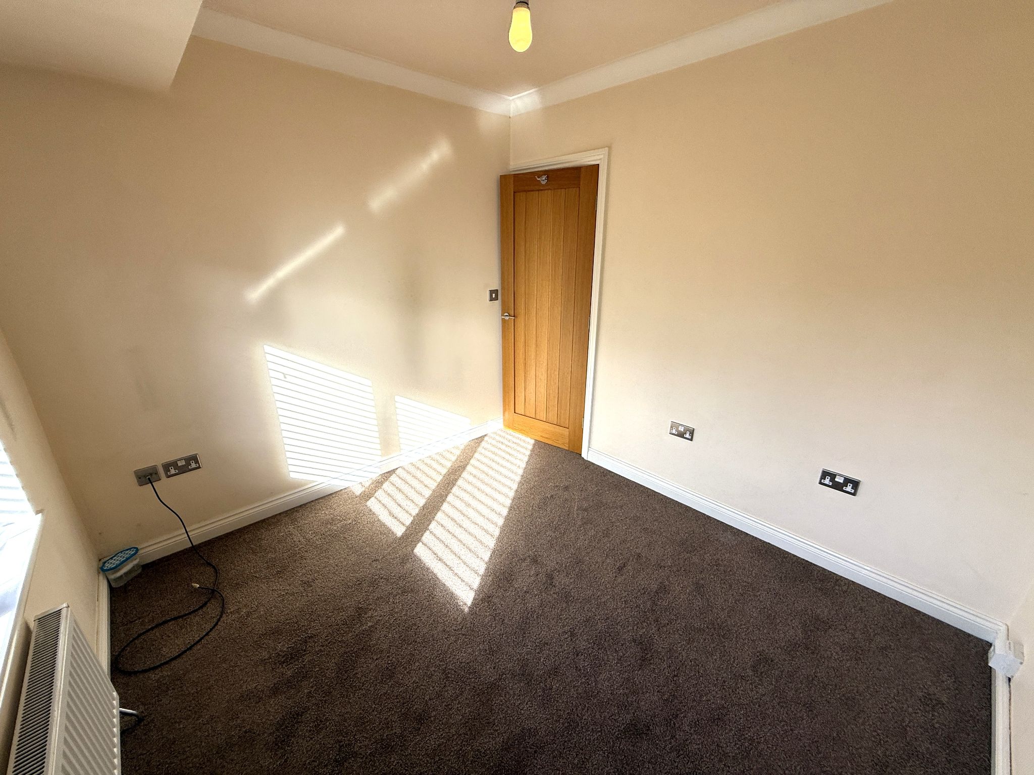 2 bedroom semi-detached bungalow For Sale in Preston - Bedroom 2