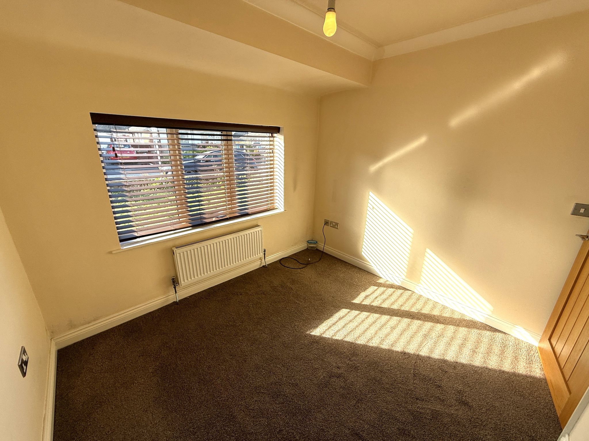 2 bedroom semi-detached bungalow For Sale in Preston - Bedroom 2