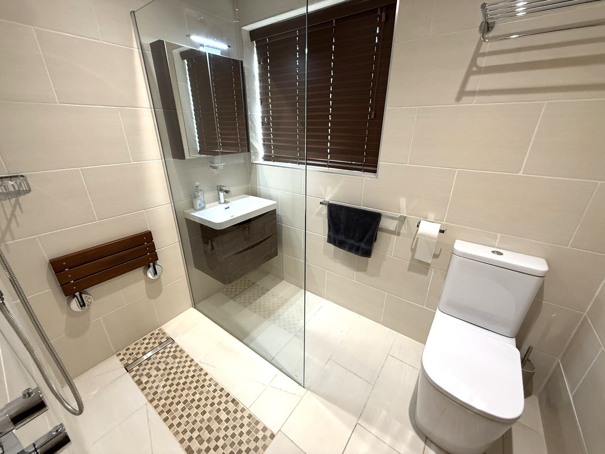 2 bedroom semi-detached bungalow For Sale in Preston - Bathroom