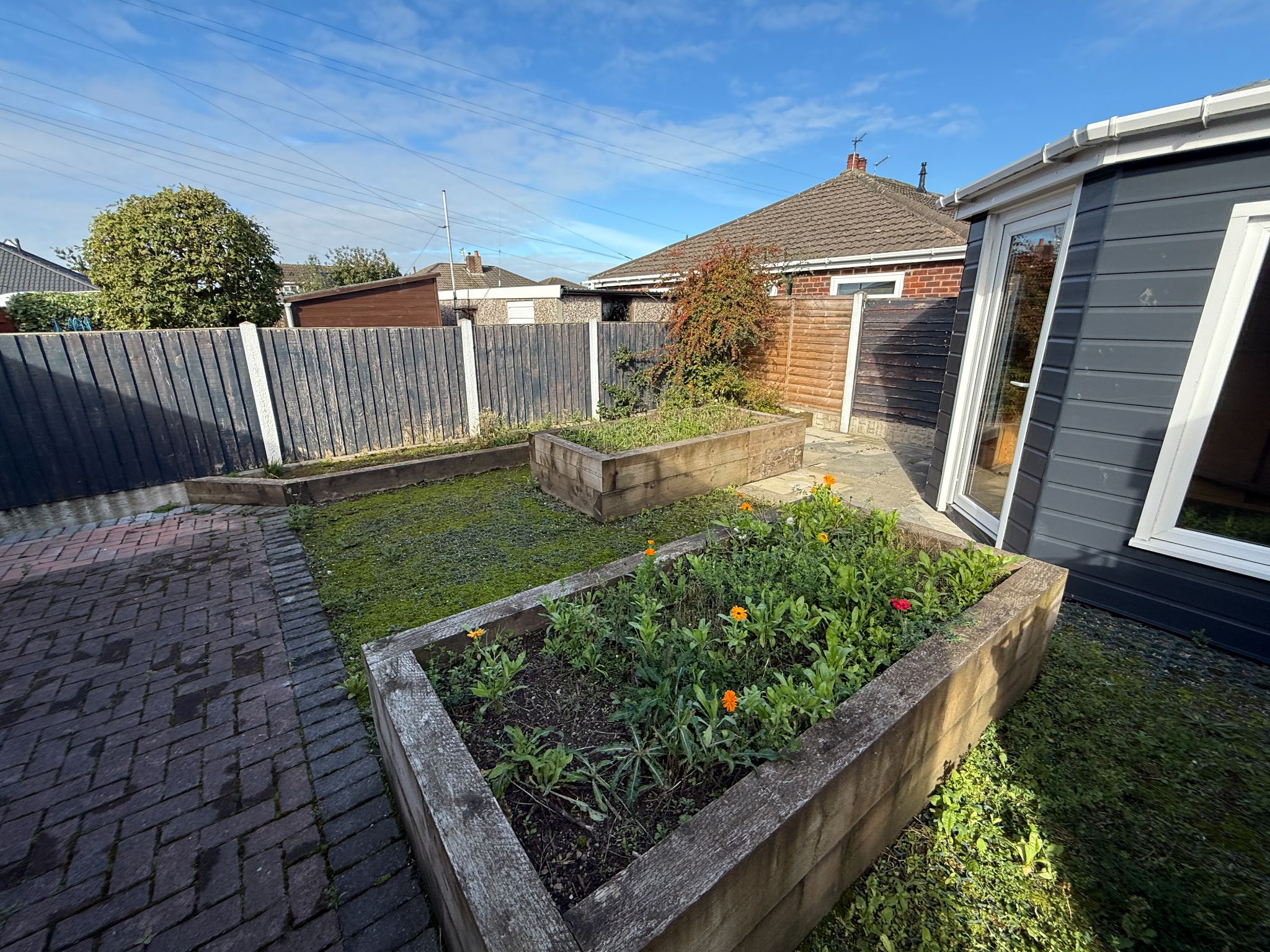 2 bedroom semi-detached bungalow For Sale in Preston - Garden